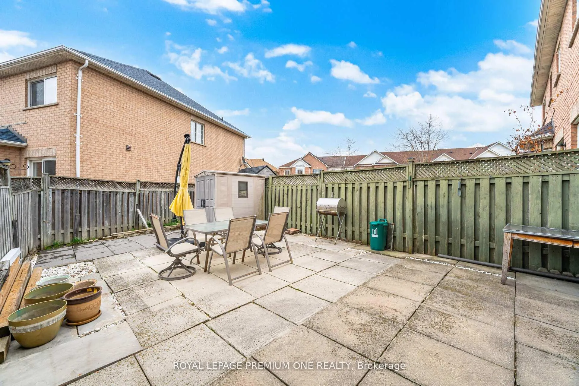 Photo 48 of 64 Mare Crescent, Etobicoke, West Humber-Clairville — HOMEH