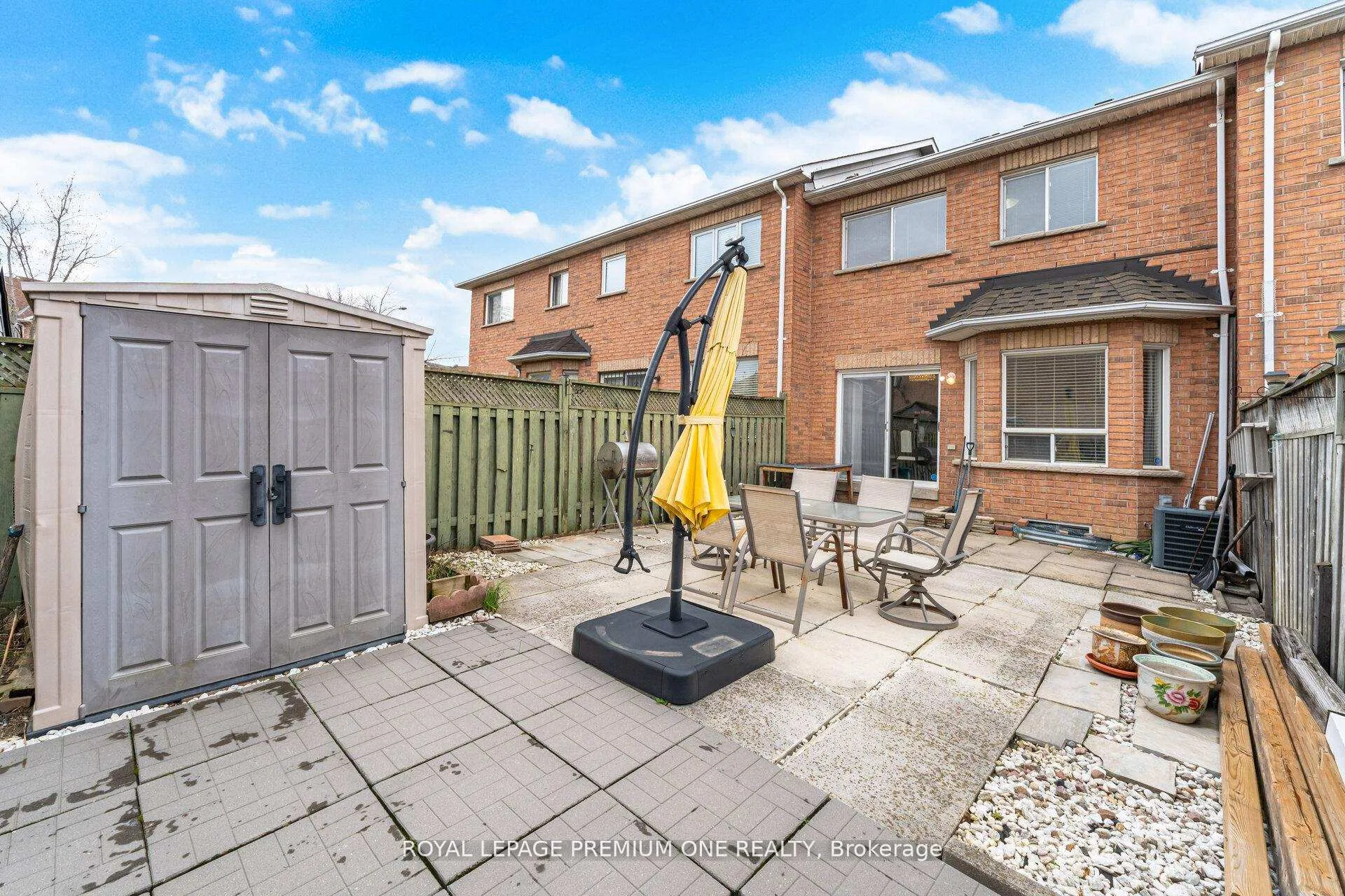 Photo 49 of 64 Mare Crescent, Etobicoke, West Humber-Clairville — HOMEH
