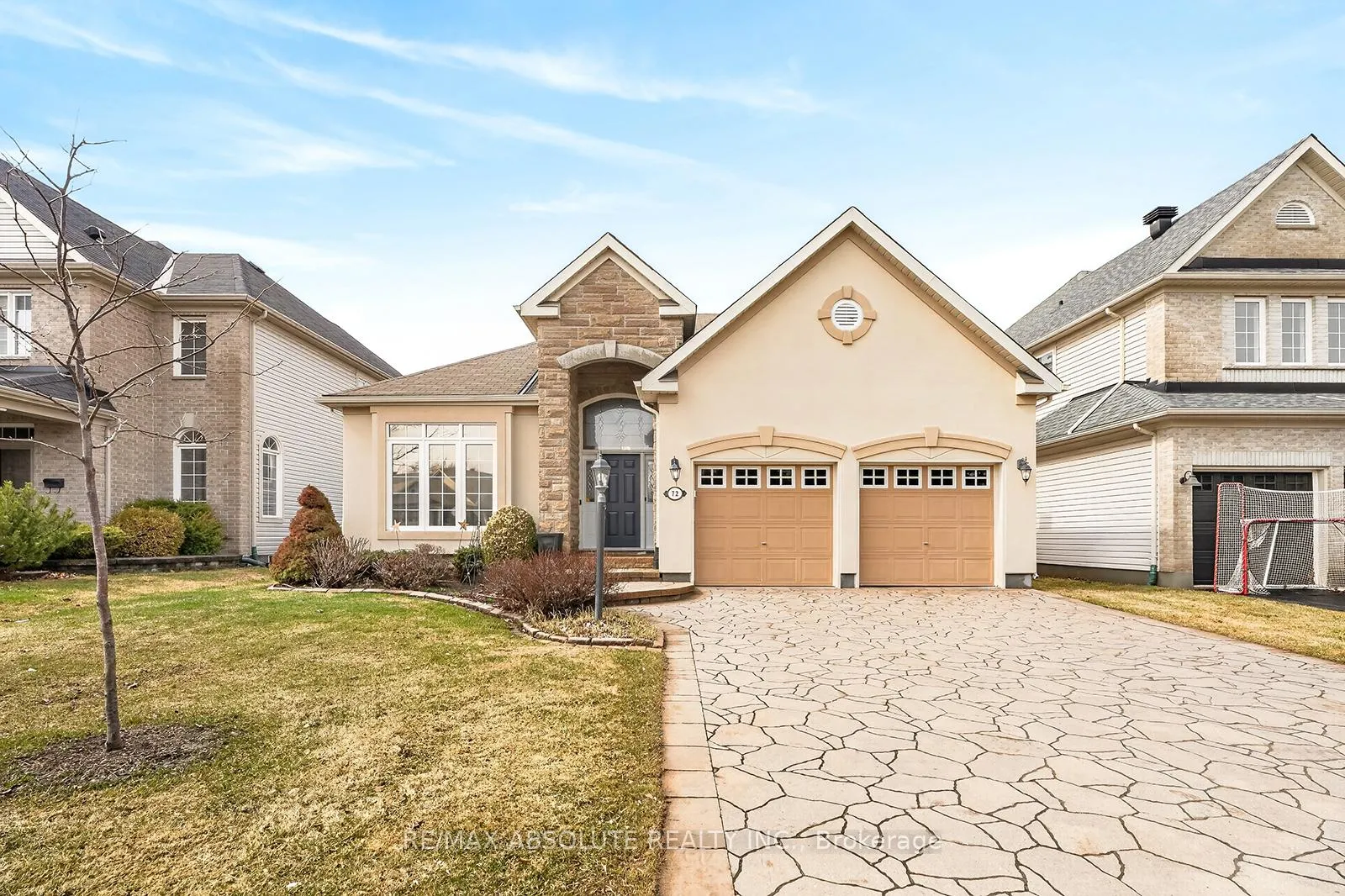 Photo 2 of 72 Riverstone Drive, Ottawa, Barrhaven - Stonebridge — HOMEH
