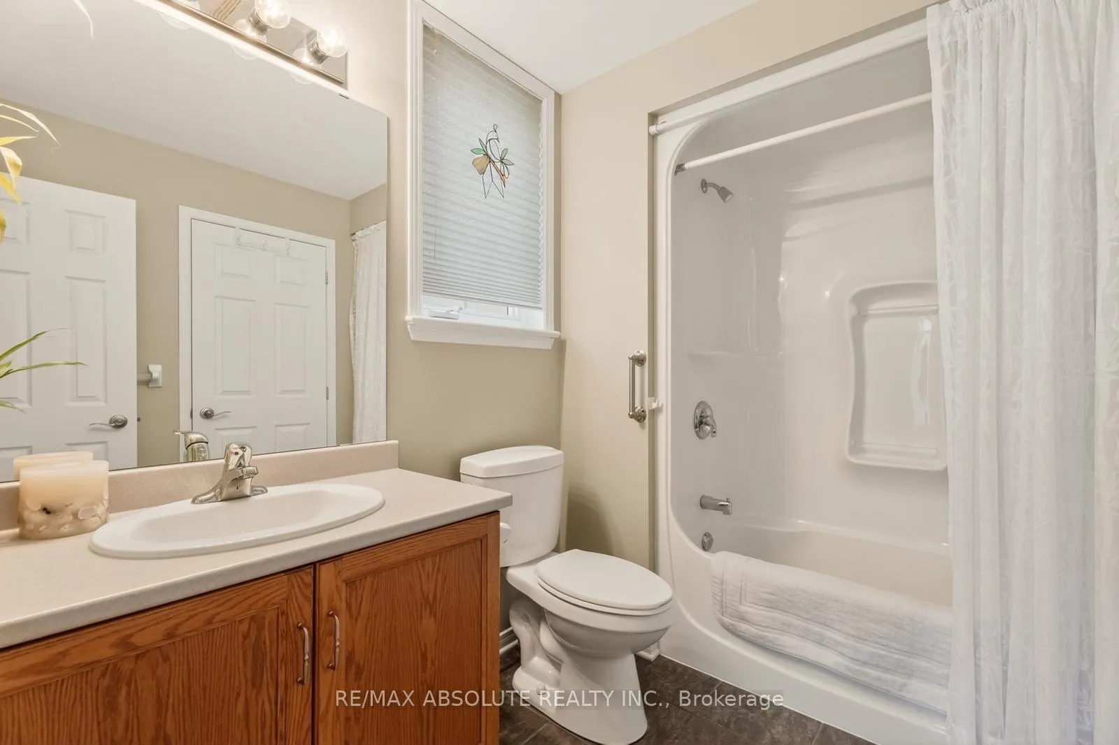 Photo 27 of 72 Riverstone Drive, Ottawa, Barrhaven - Stonebridge — HOMEH