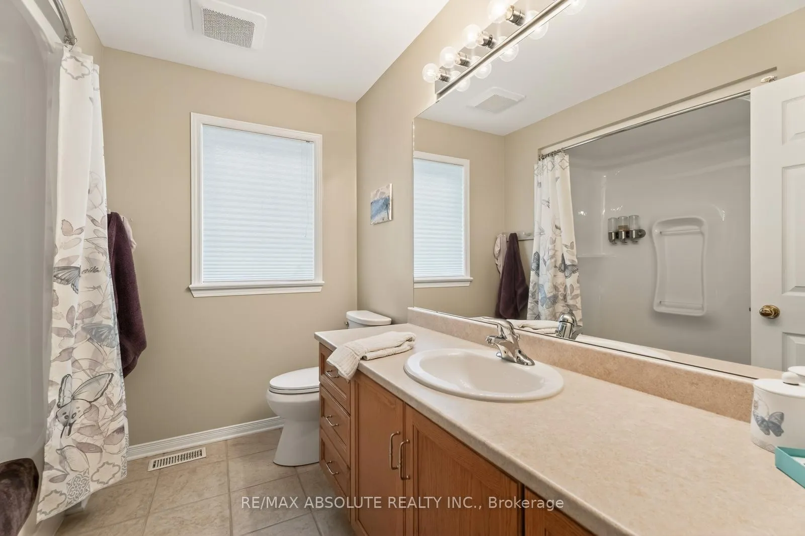 Photo 32 of 72 Riverstone Drive, Ottawa, Barrhaven - Stonebridge — HOMEH