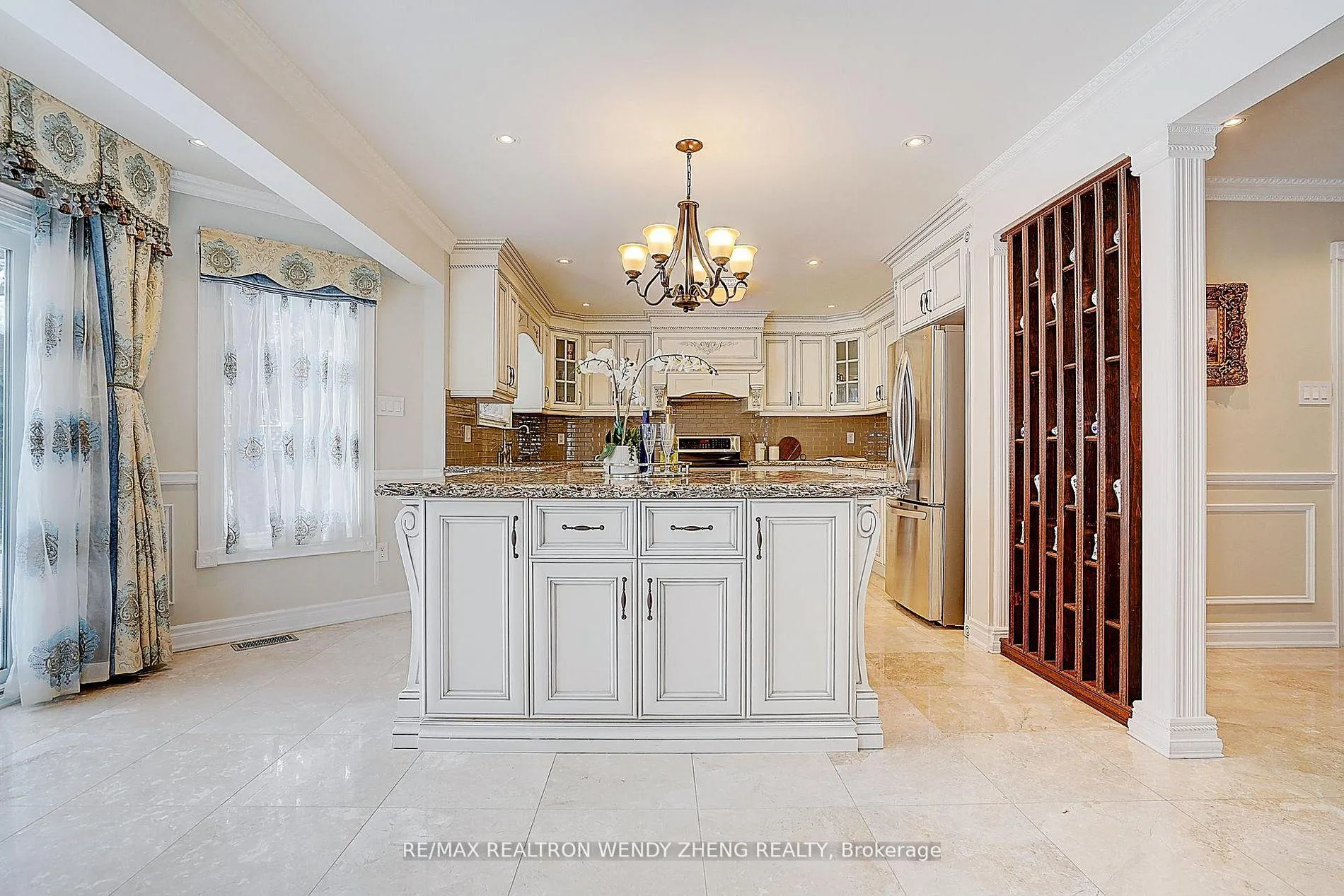 Photo 14 of 19 Baycliffe Road, Markham, Unionville — HOMEH