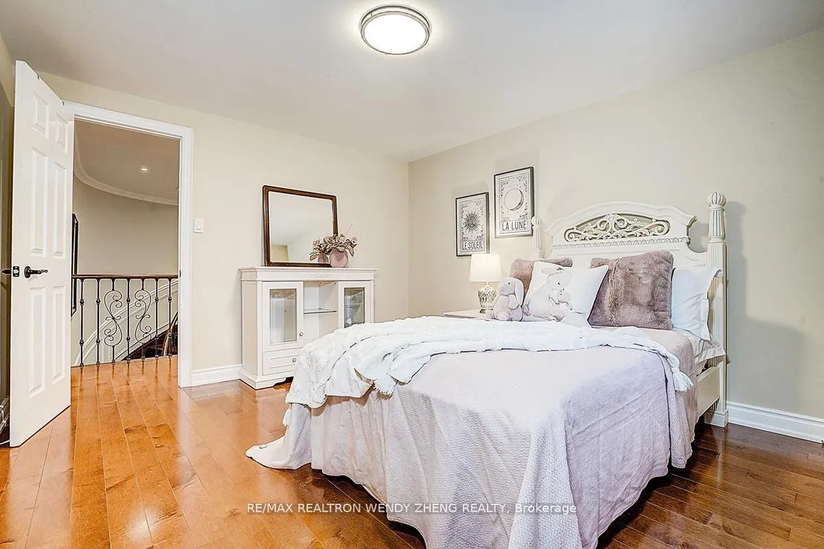 Photo 32 of 19 Baycliffe Road, Markham, Unionville — HOMEH
