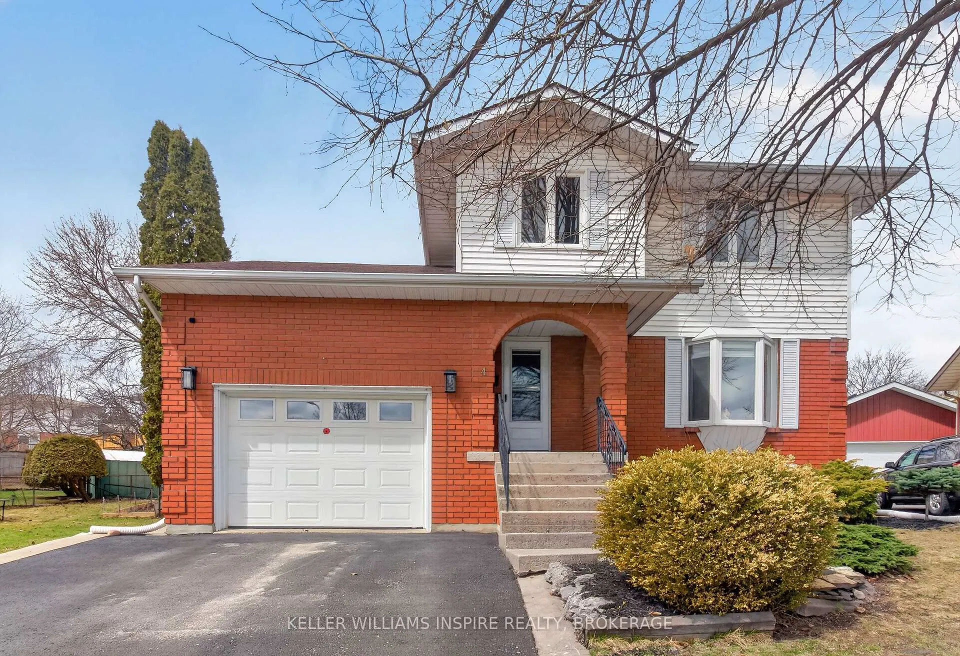 Photo 1 of 4 Terraceview Road, Kingston, Rideau — HOMEH