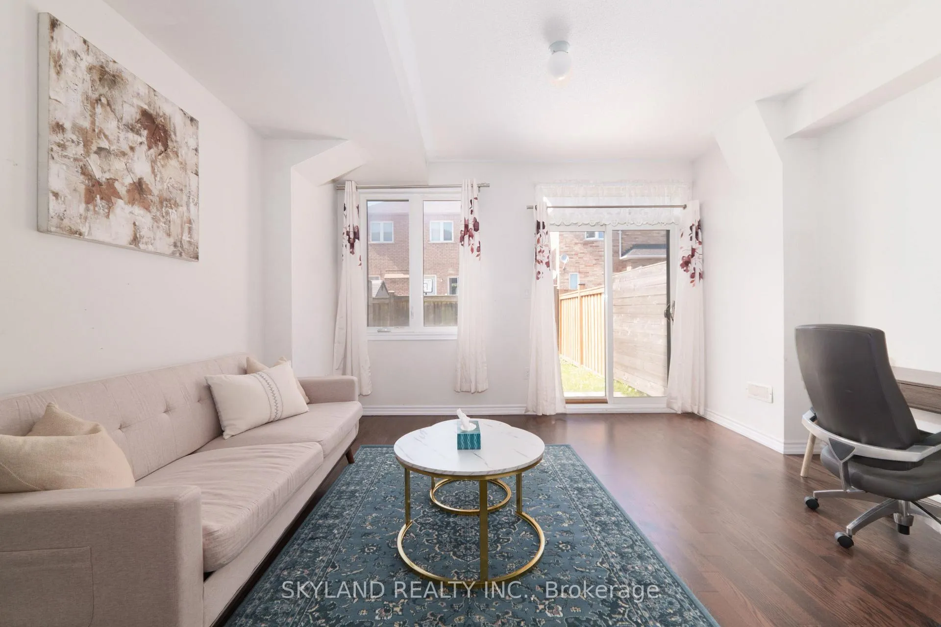 Photo 9 of 44 Hyderabad Lane, Markham, Greensborough — HOMEH