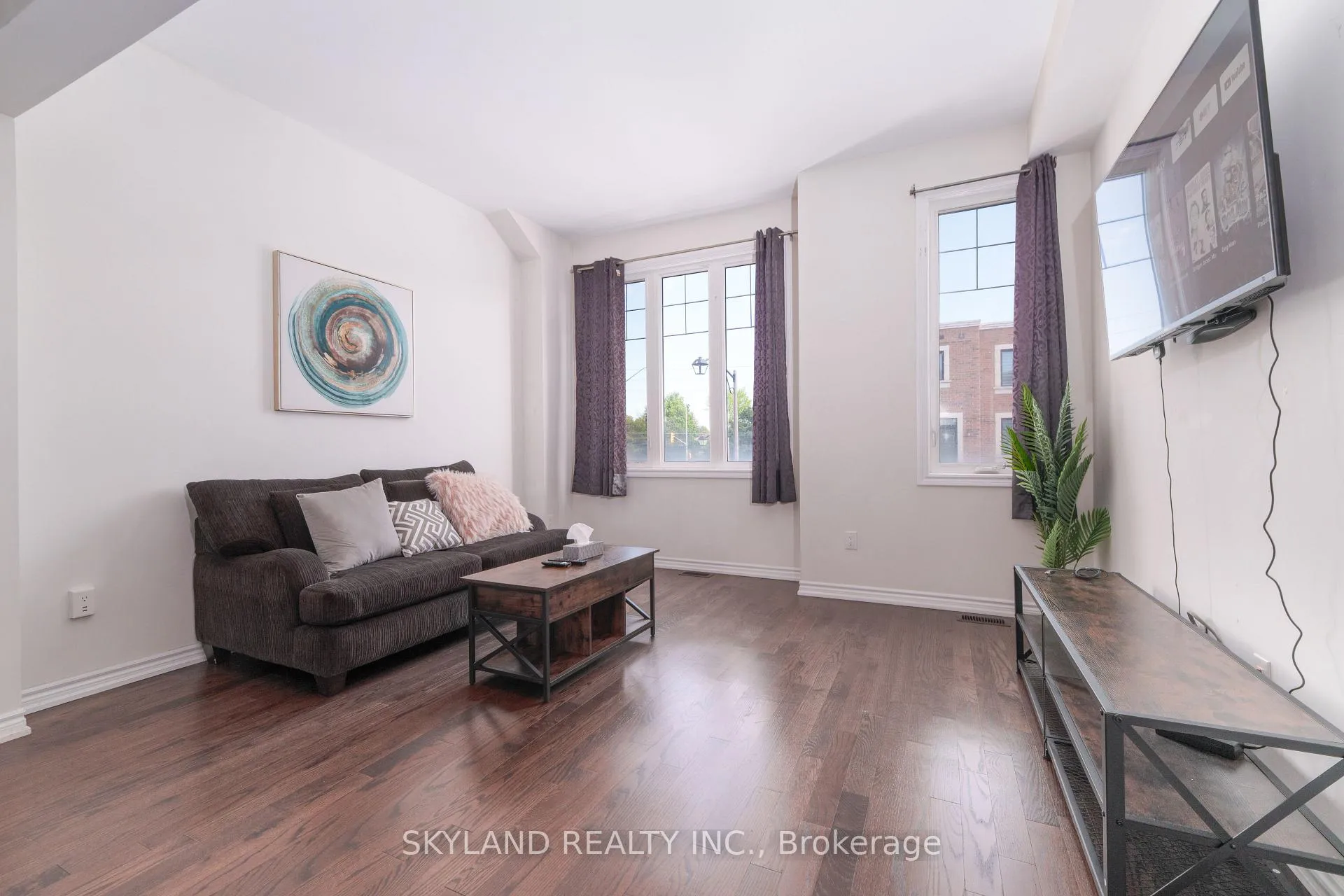 Photo 13 of 44 Hyderabad Lane, Markham, Greensborough — HOMEH