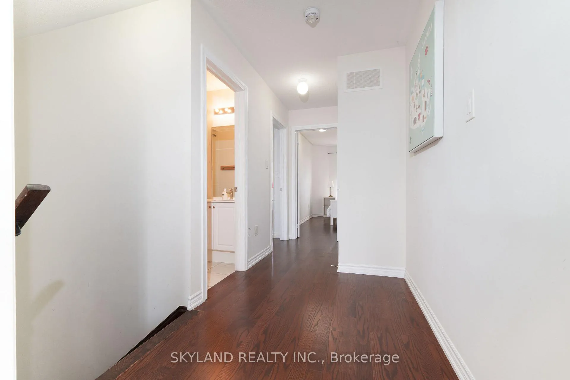 Photo 26 of 44 Hyderabad Lane, Markham, Greensborough — HOMEH