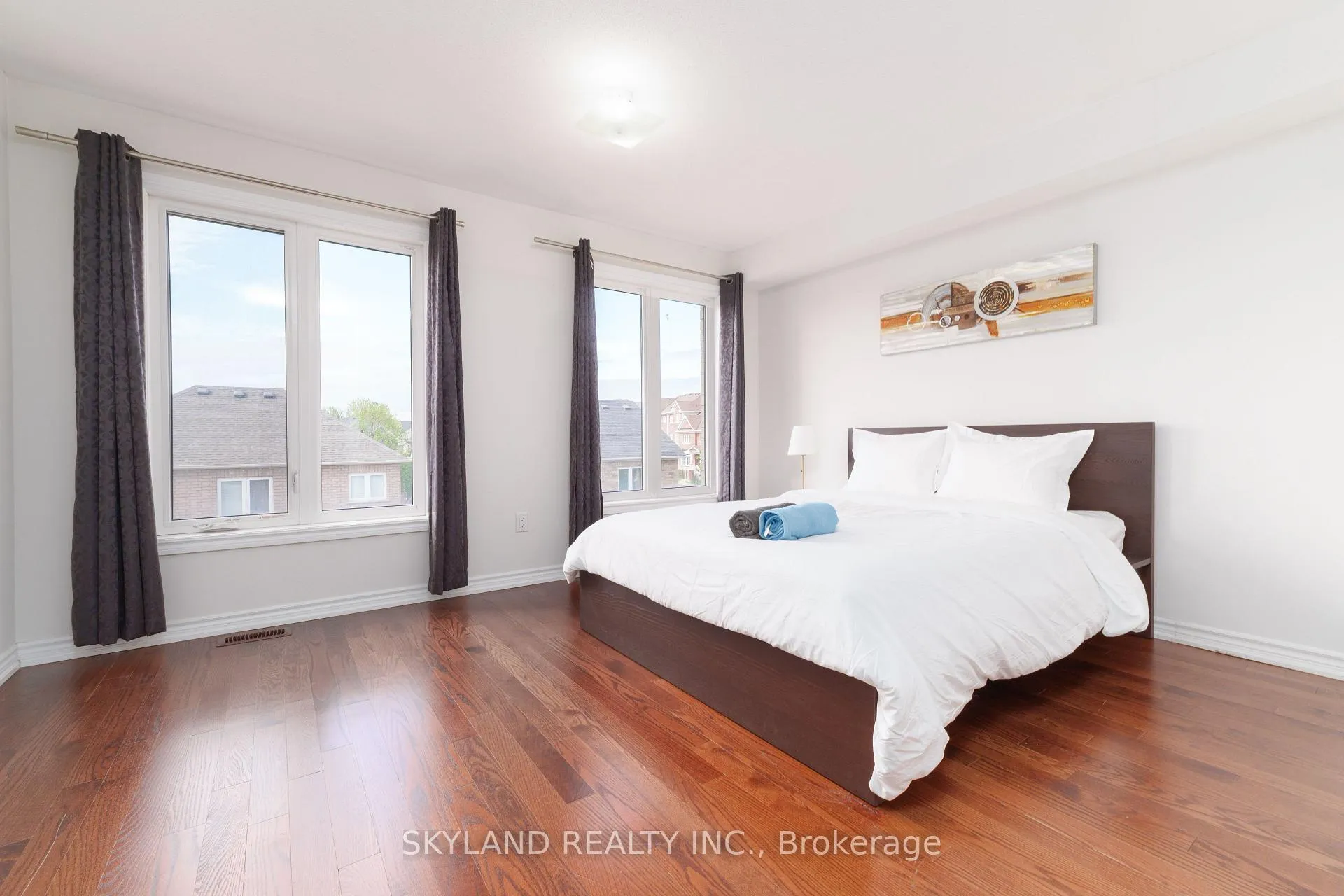 Photo 29 of 44 Hyderabad Lane, Markham, Greensborough — HOMEH