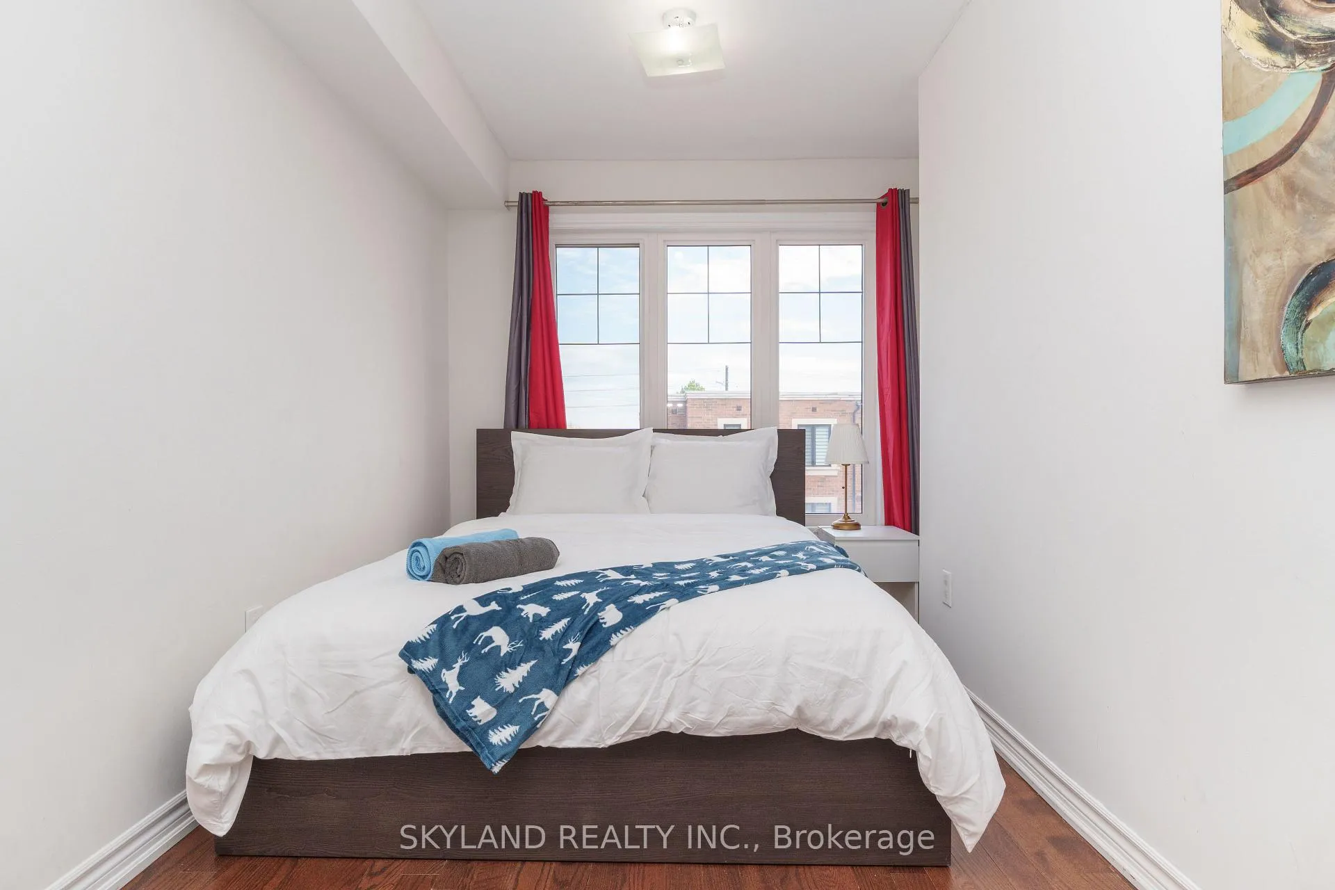 Photo 32 of 44 Hyderabad Lane, Markham, Greensborough — HOMEH