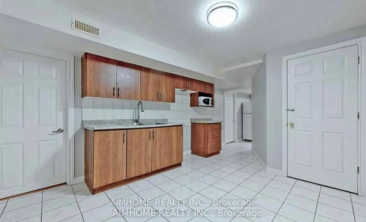 Photo 5 of 96 Harvest Moon Drive, Markham, Milliken Mills West — HOMEH