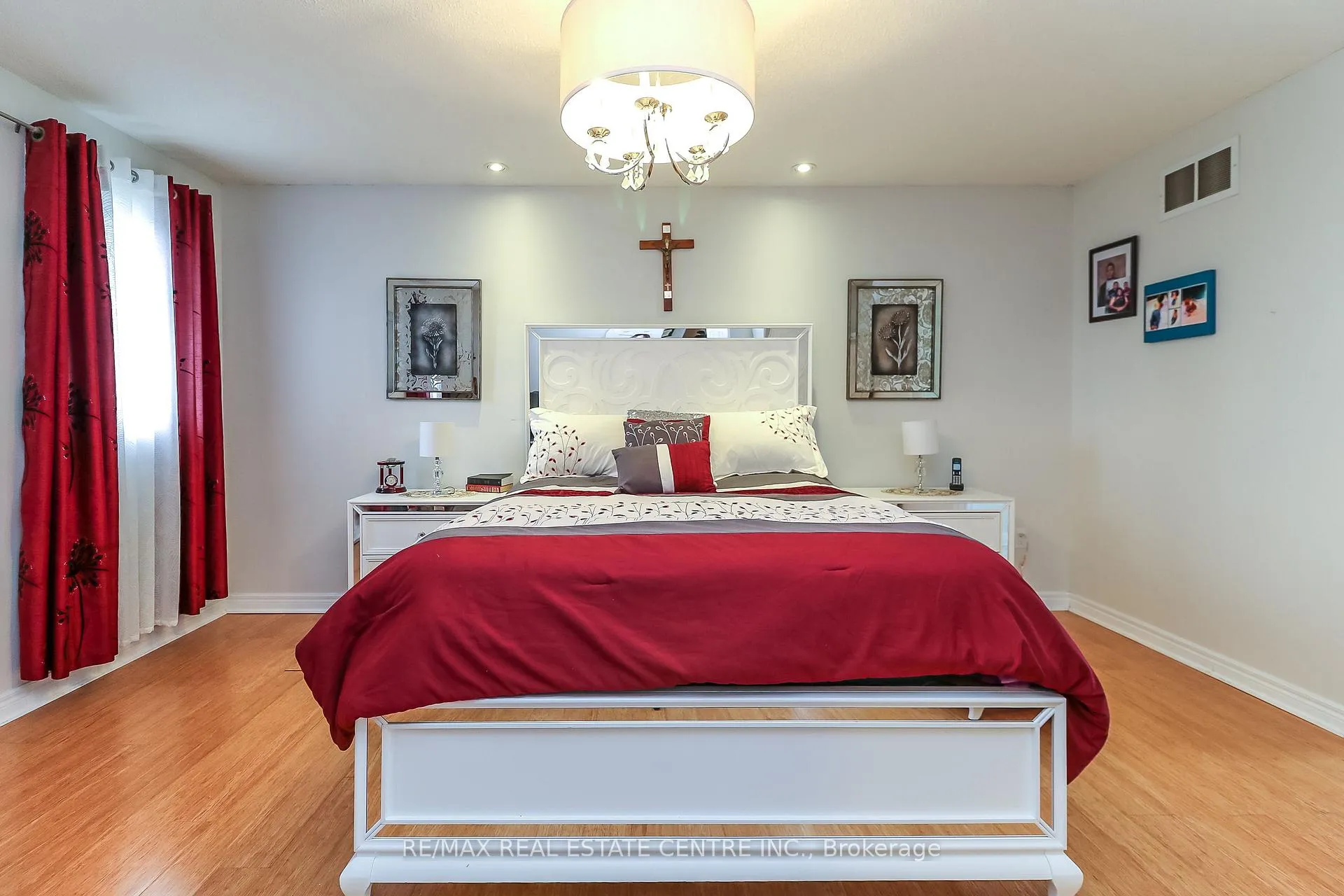 Photo 27 of 1 Sandringham Drive, Barrie, Innis-Shore — HOMEH