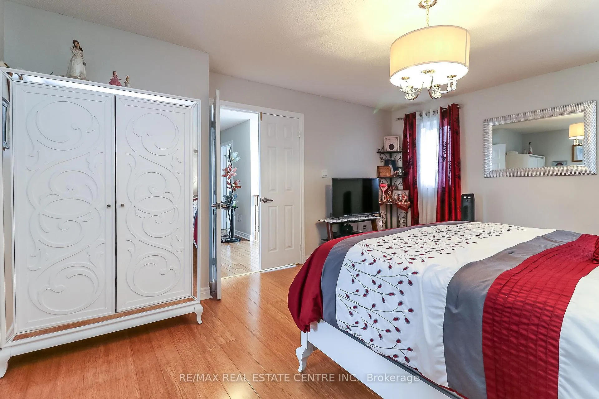 Photo 28 of 1 Sandringham Drive, Barrie, Innis-Shore — HOMEH