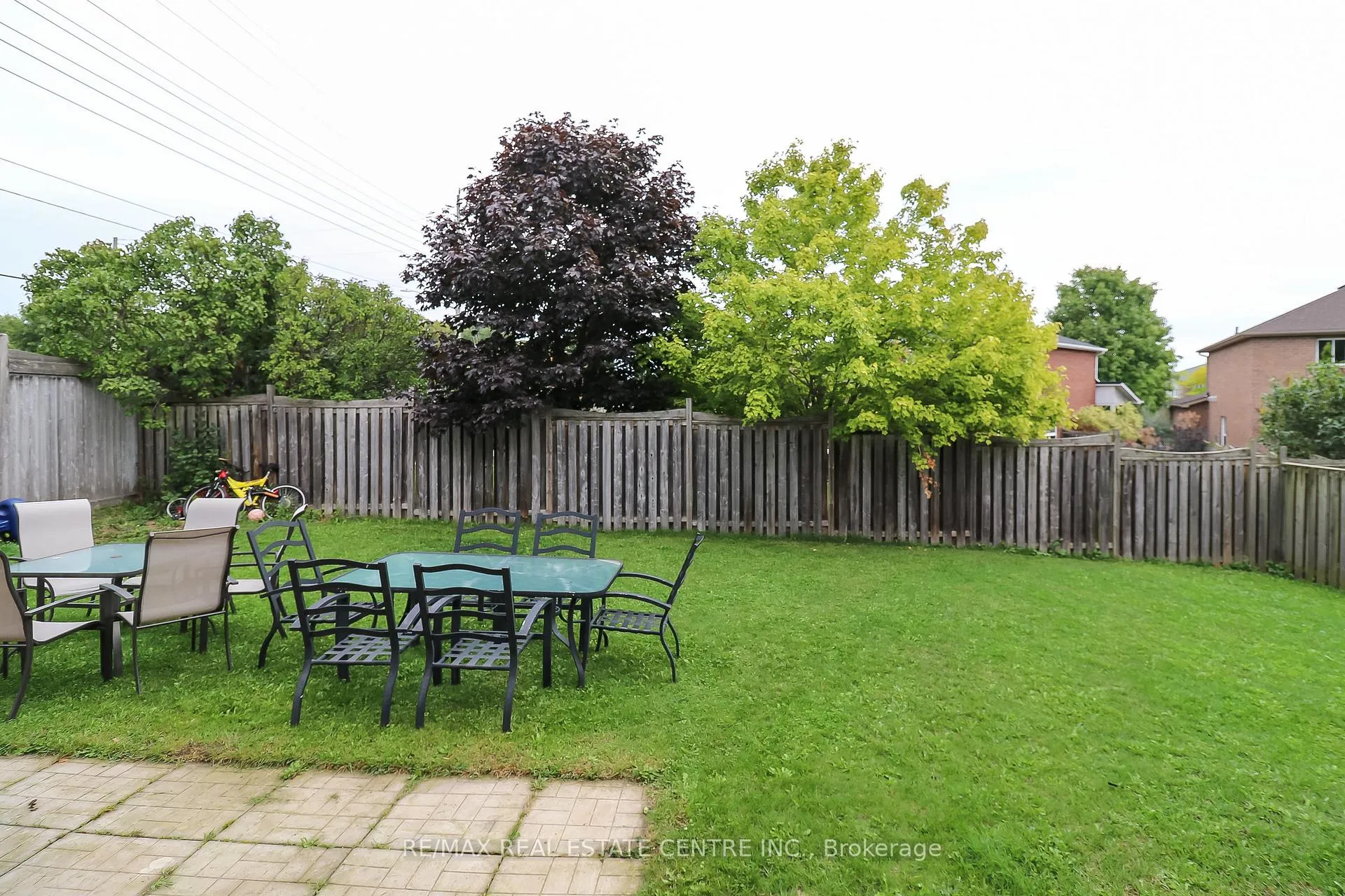 Photo 44 of 1 Sandringham Drive, Barrie, Innis-Shore — HOMEH