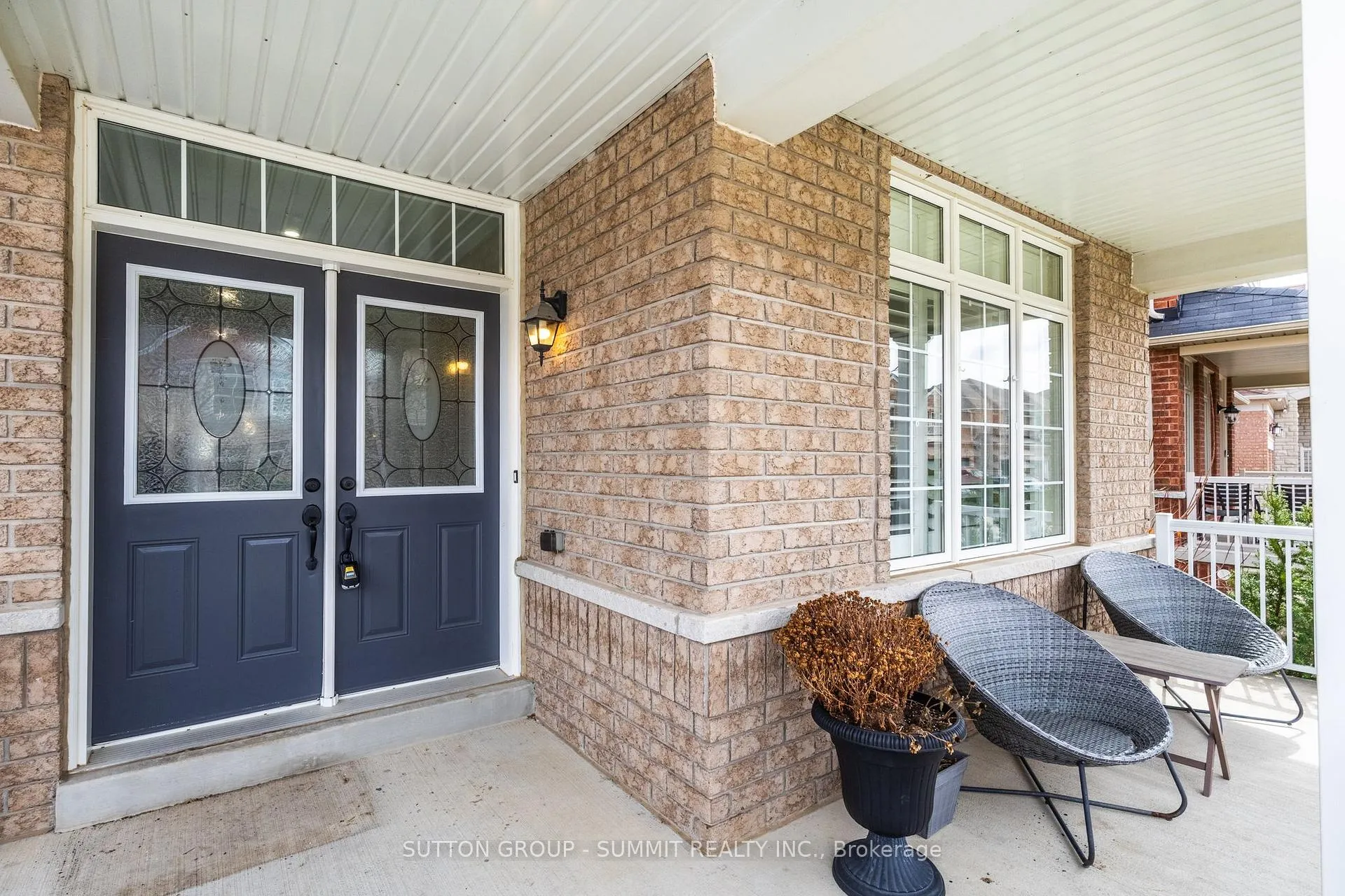 Photo 4 of 7 Attridge Crescent, Hamilton, Waterdown — HOMEH