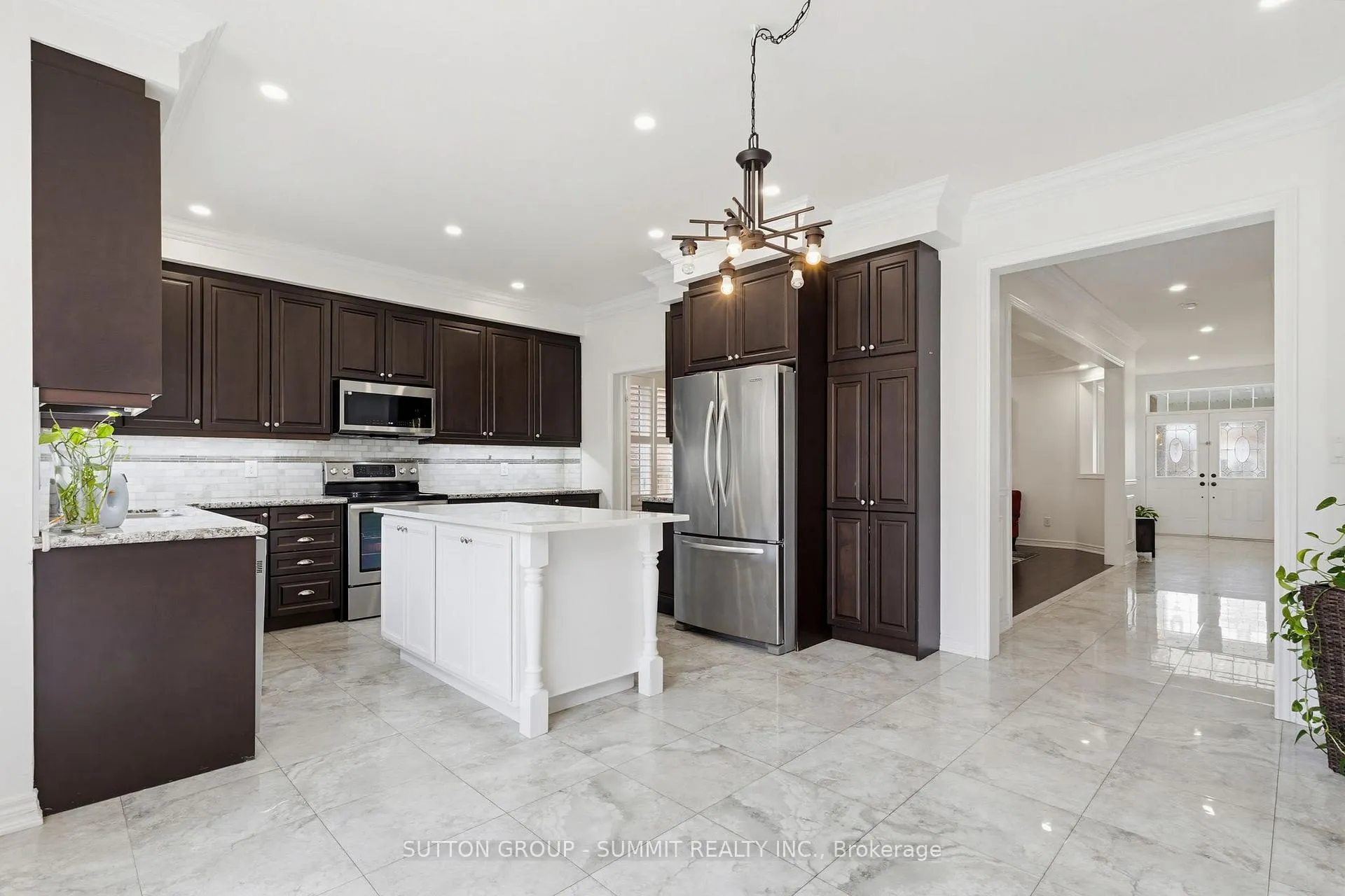 Photo 8 of 7 Attridge Crescent, Hamilton, Waterdown — HOMEH