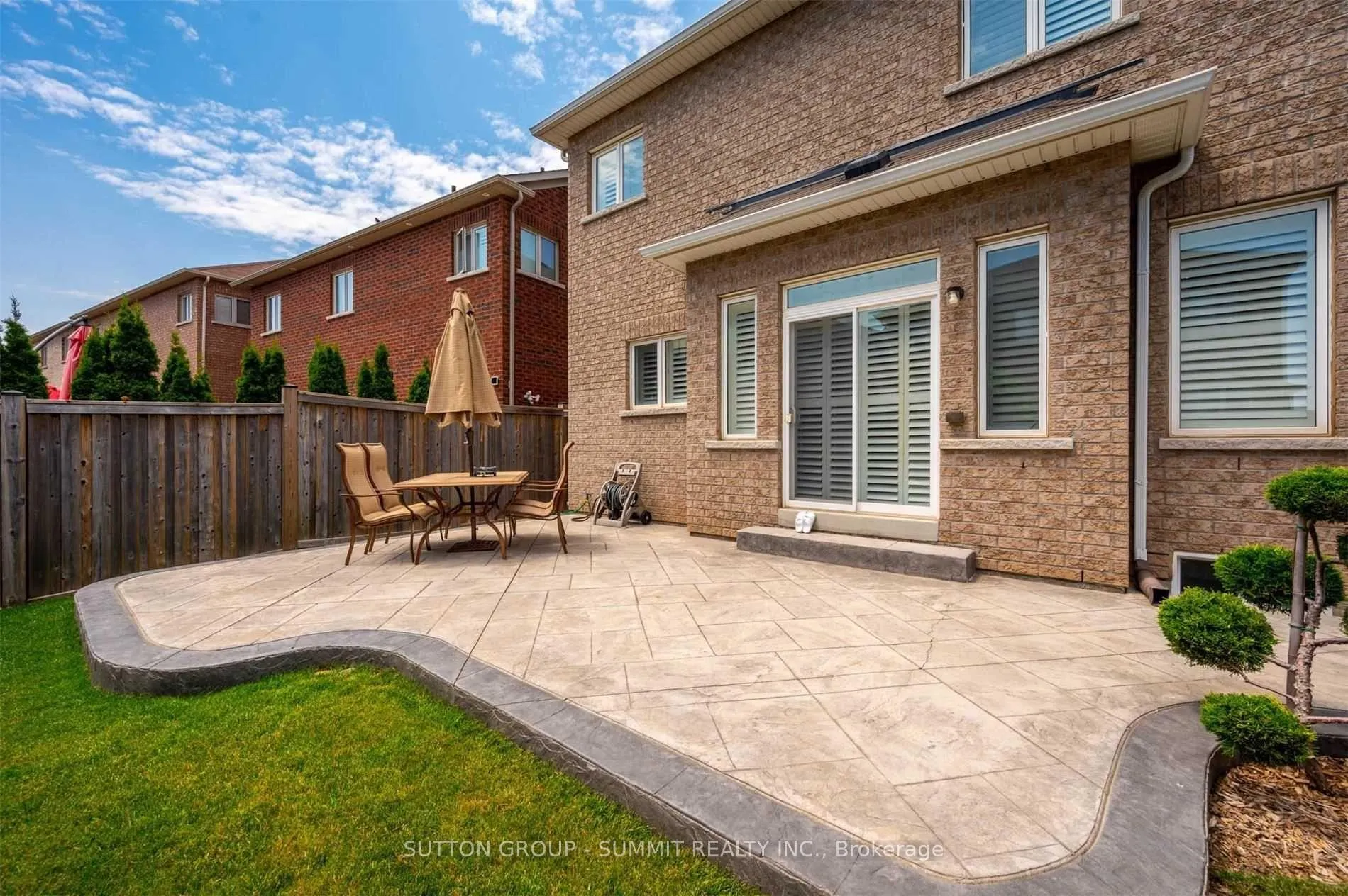 Photo 35 of 7 Attridge Crescent, Hamilton, Waterdown — HOMEH