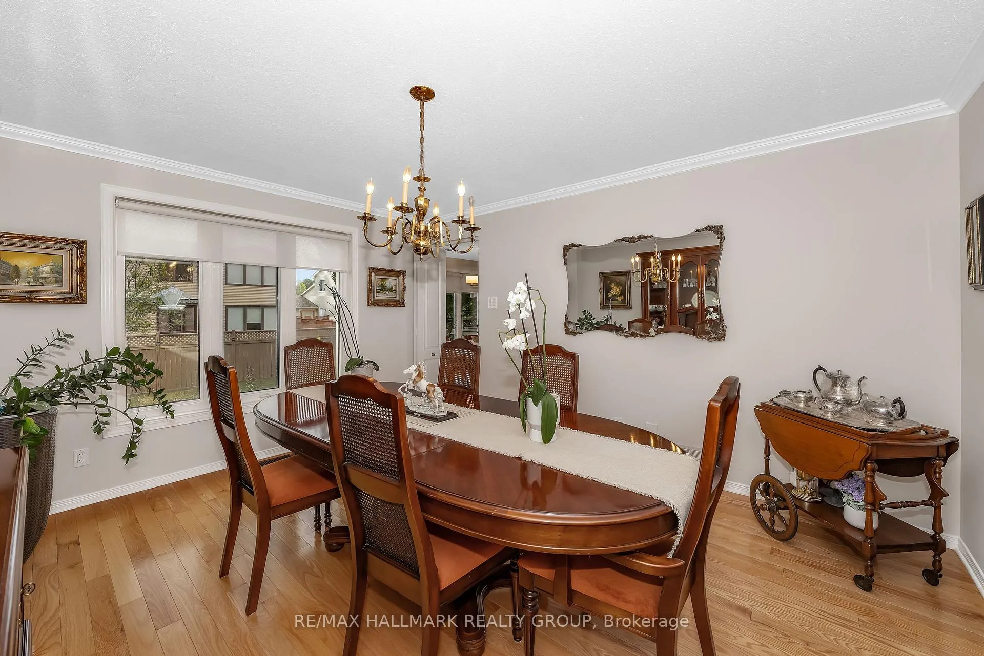 Photo 10 of 1850 Thornecrest Street, Ottawa, Chapel Hill — HOMEH
