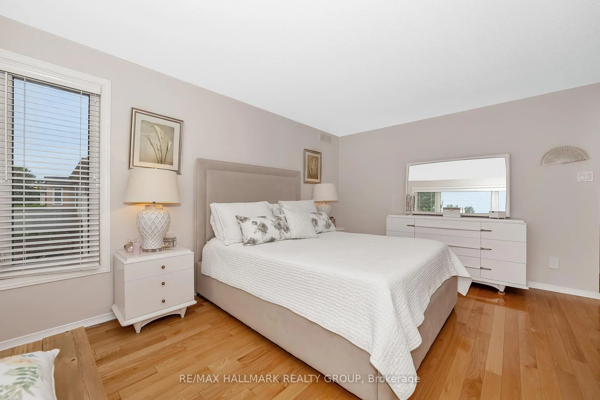 Photo 24 of 1850 Thornecrest Street, Ottawa, Chapel Hill — HOMEH