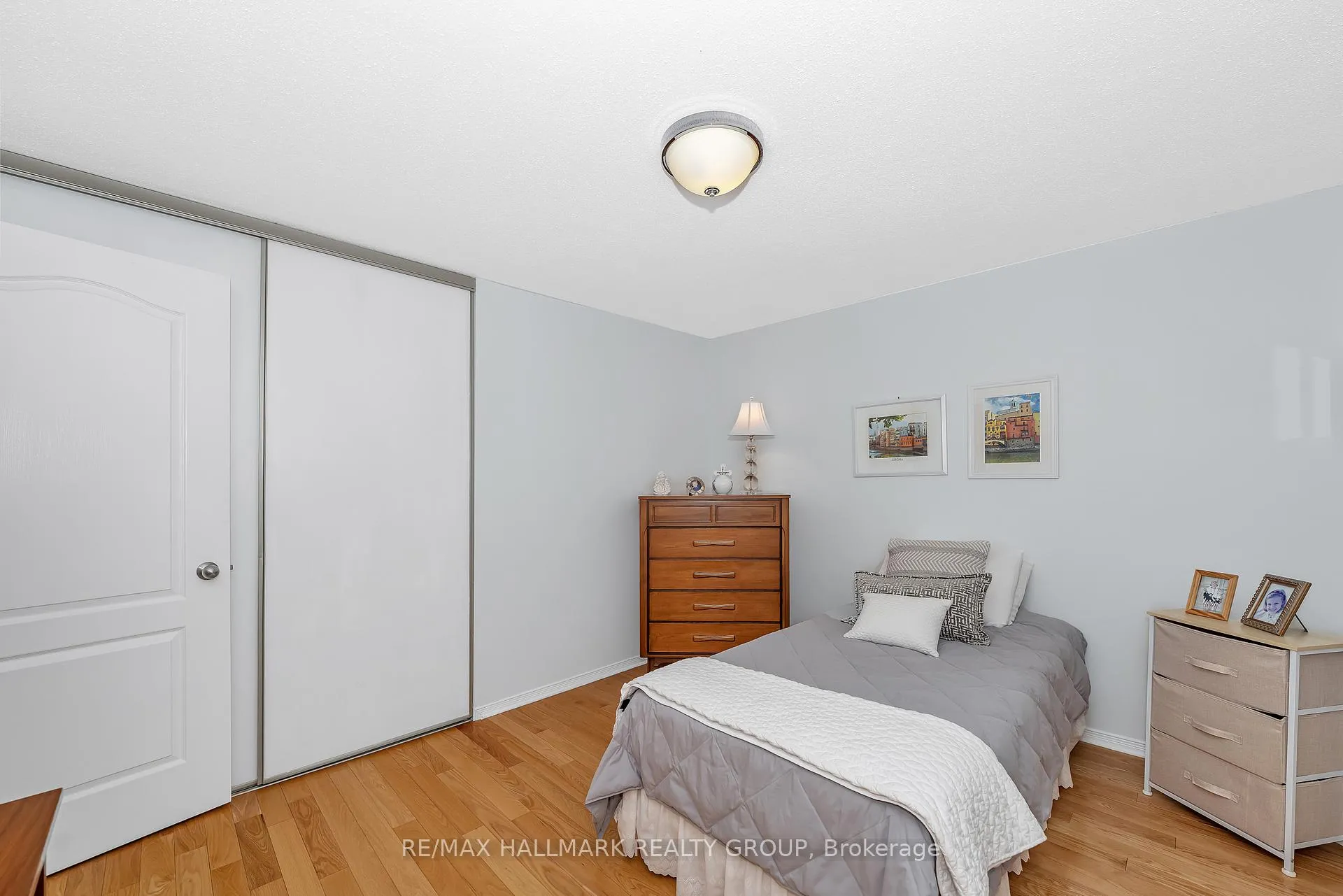 Photo 31 of 1850 Thornecrest Street, Ottawa, Chapel Hill — HOMEH