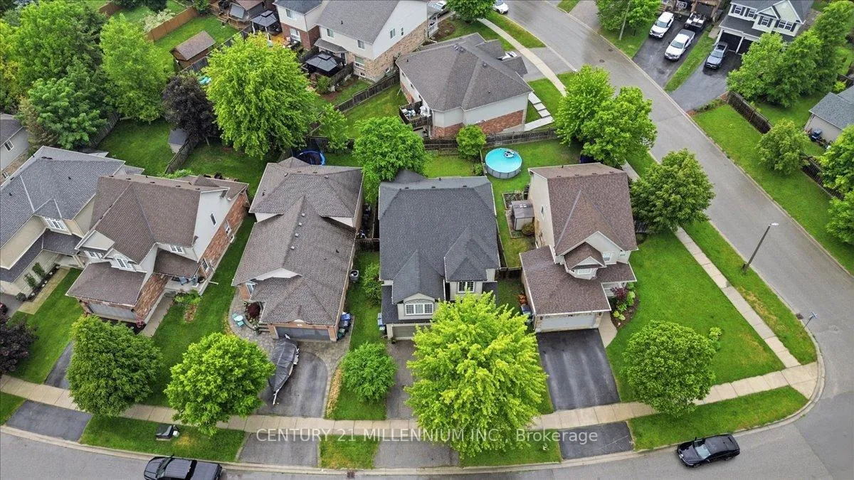 Photo 4 of 42 Frasson Drive, Guelph, Grange Road — HOMEH