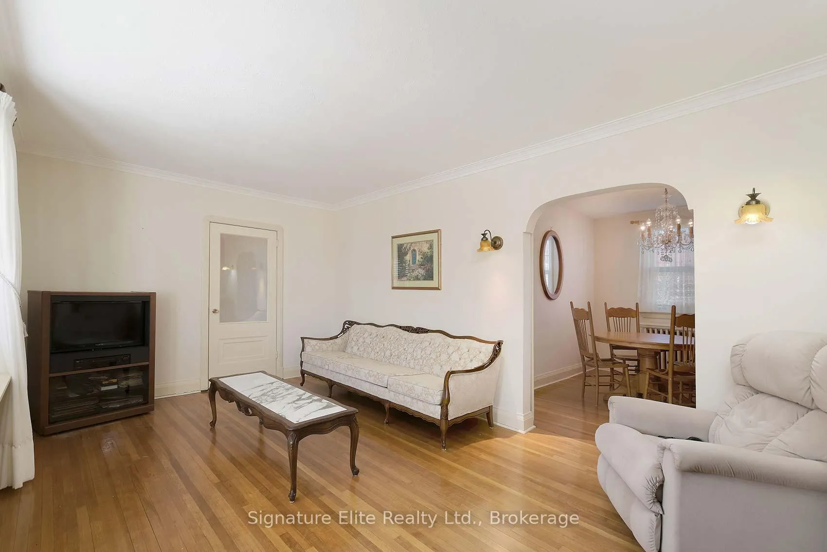 Photo 5 of 540 Atlas Avenue, Toronto, Oakwood Village — HOMEH