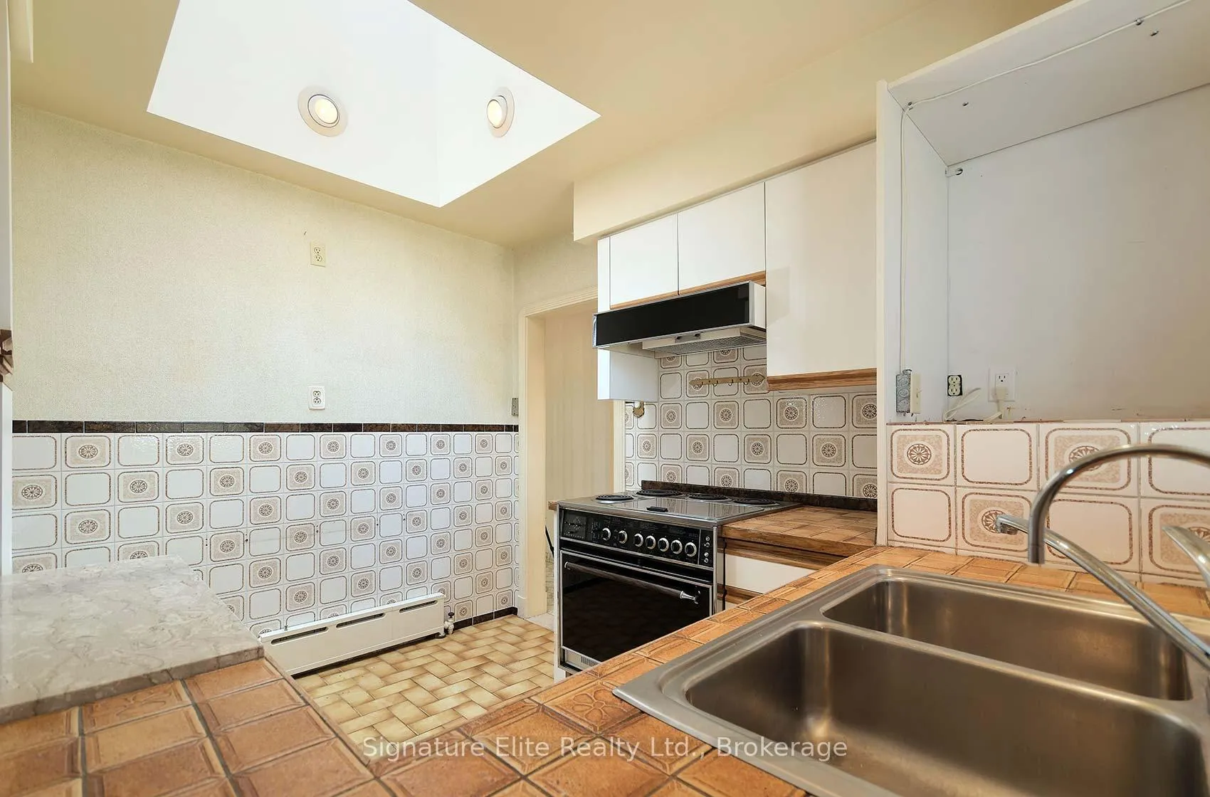 Photo 8 of 540 Atlas Avenue, Toronto, Oakwood Village — HOMEH