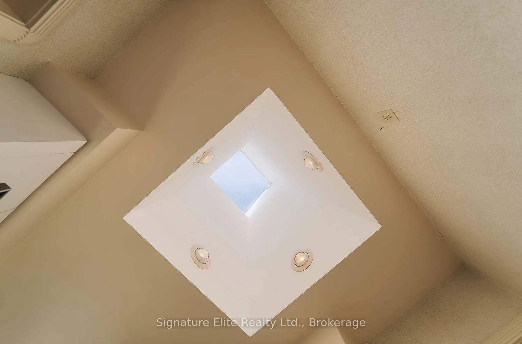 Photo 9 of 540 Atlas Avenue, Toronto, Oakwood Village — HOMEH