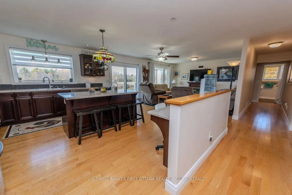 Photo 6 of 4987 Bedford Road, Frontenac, Frontenac South — HOMEH
