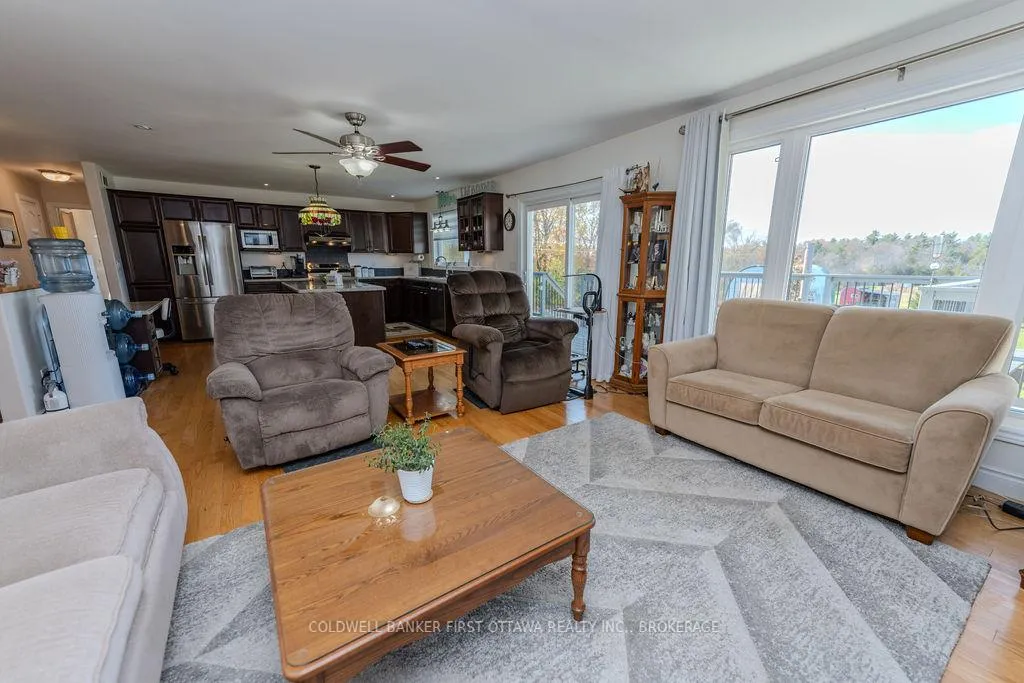 Photo 9 of 4987 Bedford Road, Frontenac, Frontenac South — HOMEH