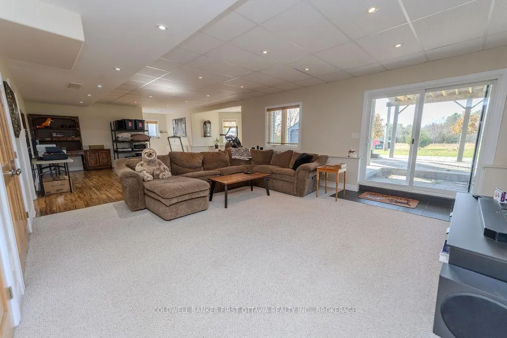 Photo 23 of 4987 Bedford Road, Frontenac, Frontenac South — HOMEH