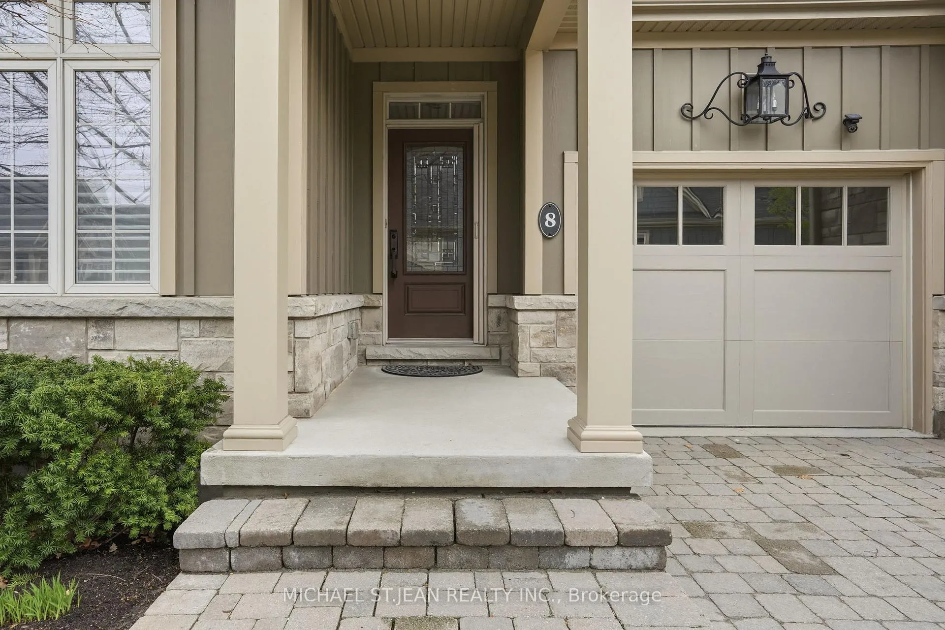 Photo 3 of Unit 8, 215 Vansickle Road, St. Catharines, Rykert/Vansickle — HOMEH