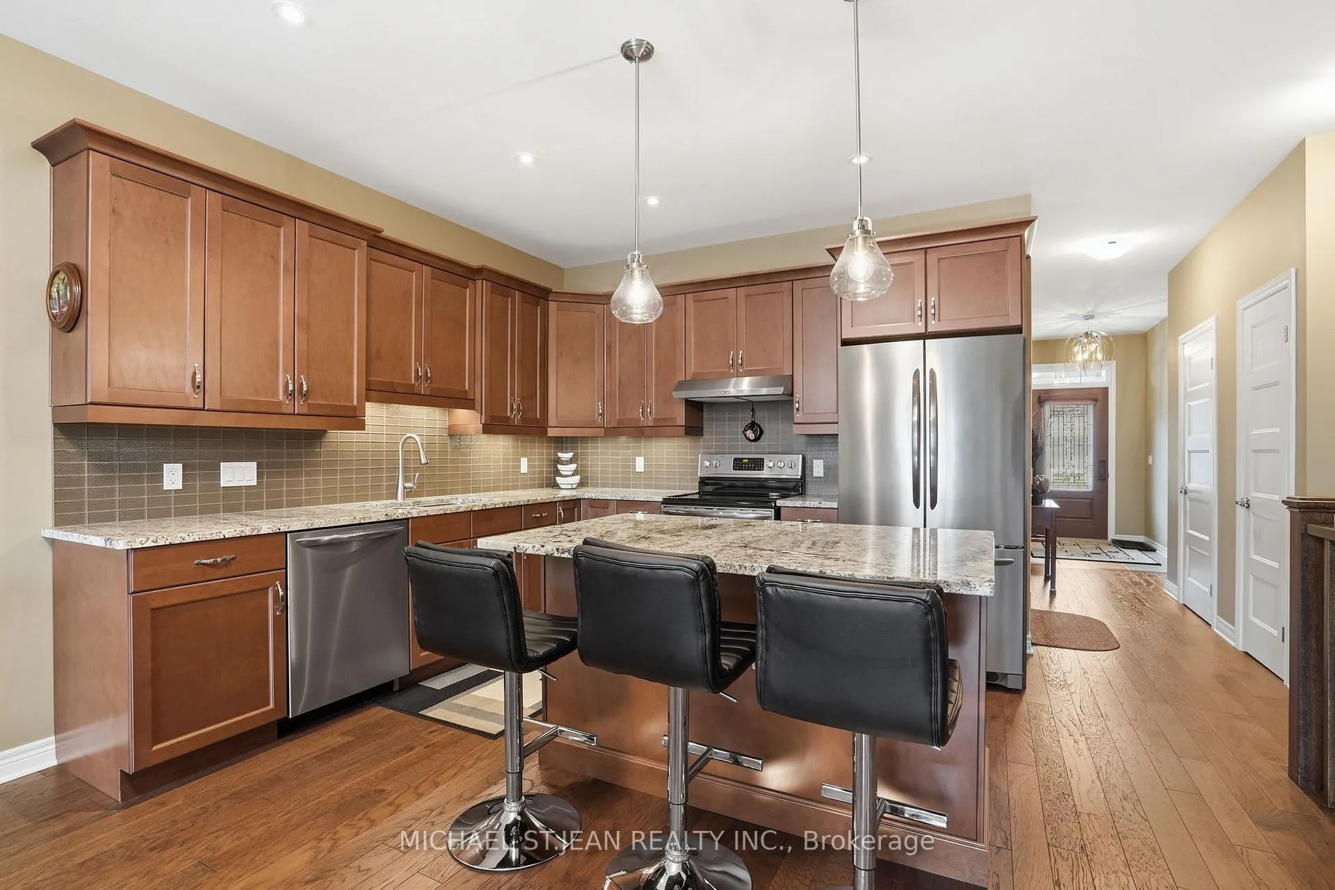 Photo 7 of Unit 8, 215 Vansickle Road, St. Catharines, Rykert/Vansickle — HOMEH