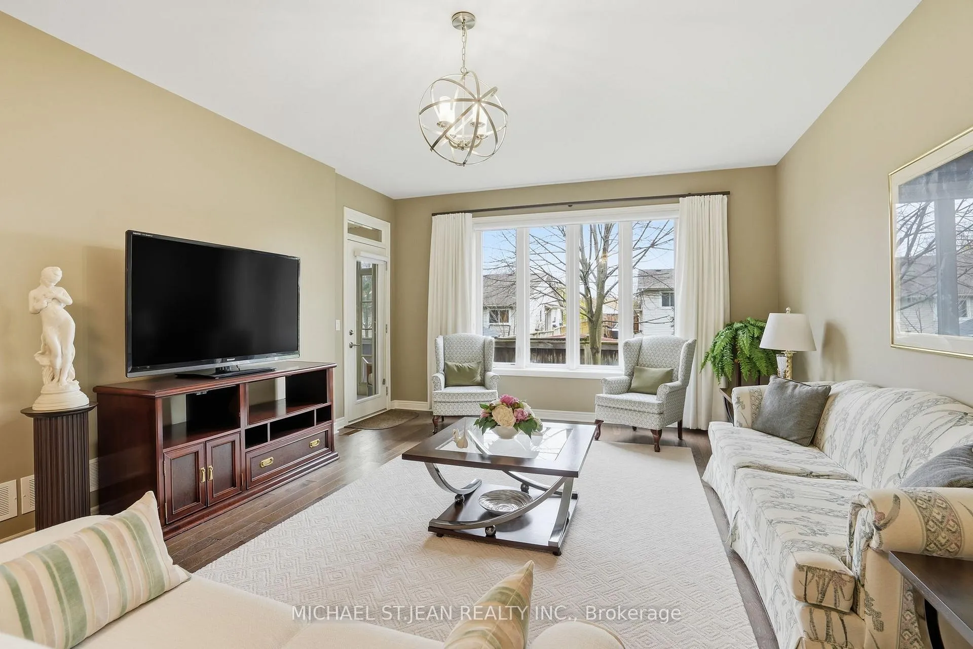 Photo 10 of Unit 8, 215 Vansickle Road, St. Catharines, Rykert/Vansickle — HOMEH