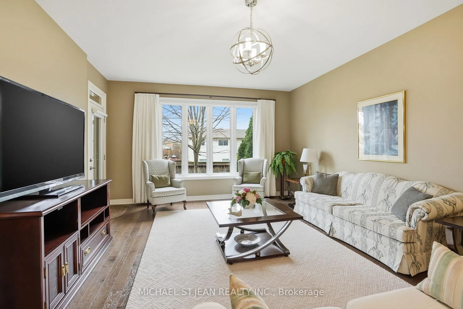 Photo 11 of Unit 8, 215 Vansickle Road, St. Catharines, Rykert/Vansickle — HOMEH