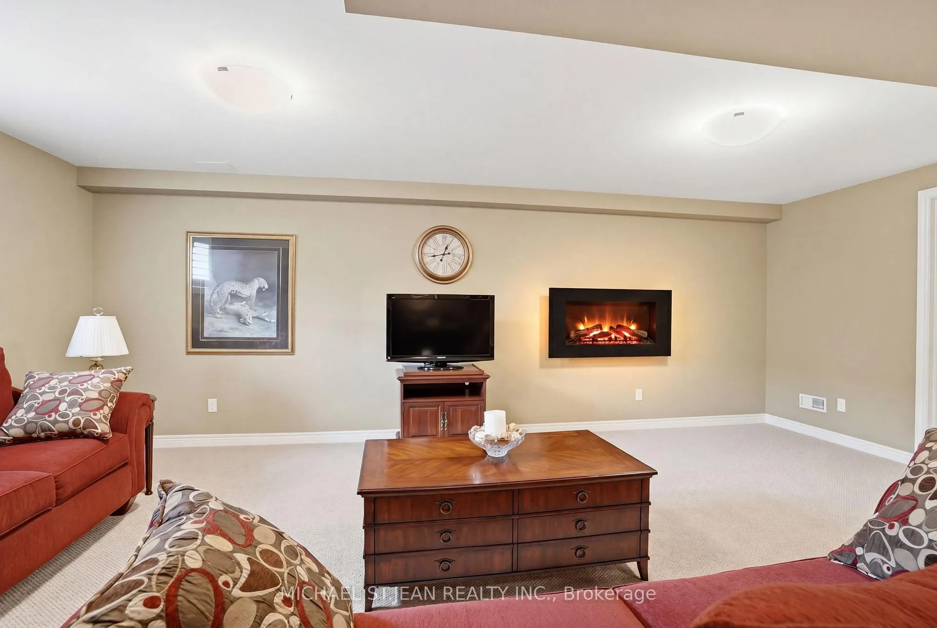 Photo 25 of Unit 8, 215 Vansickle Road, St. Catharines, Rykert/Vansickle — HOMEH