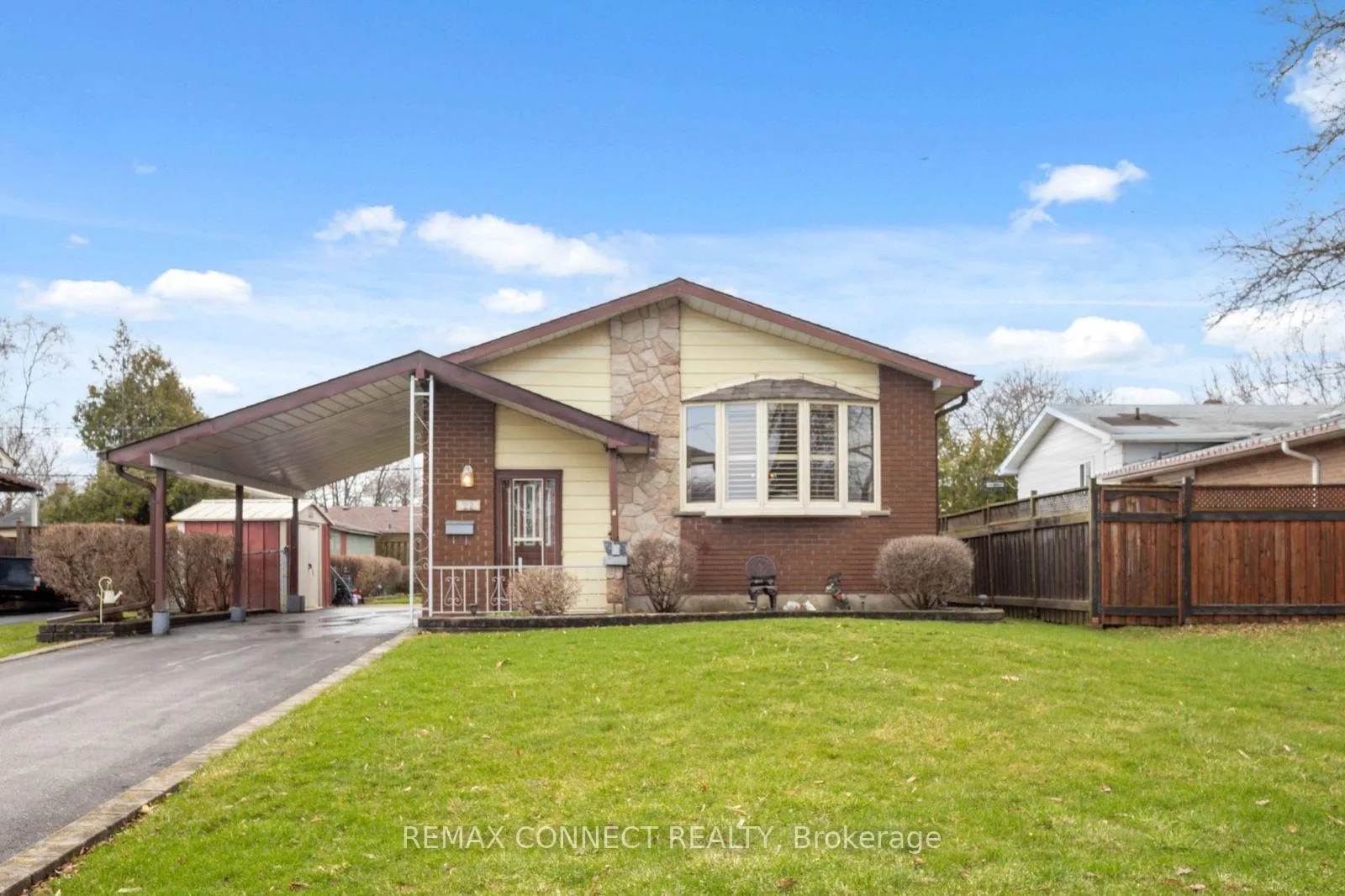 Photo 1 of 22 Turnbull Road, Ajax, South East — HOMEH