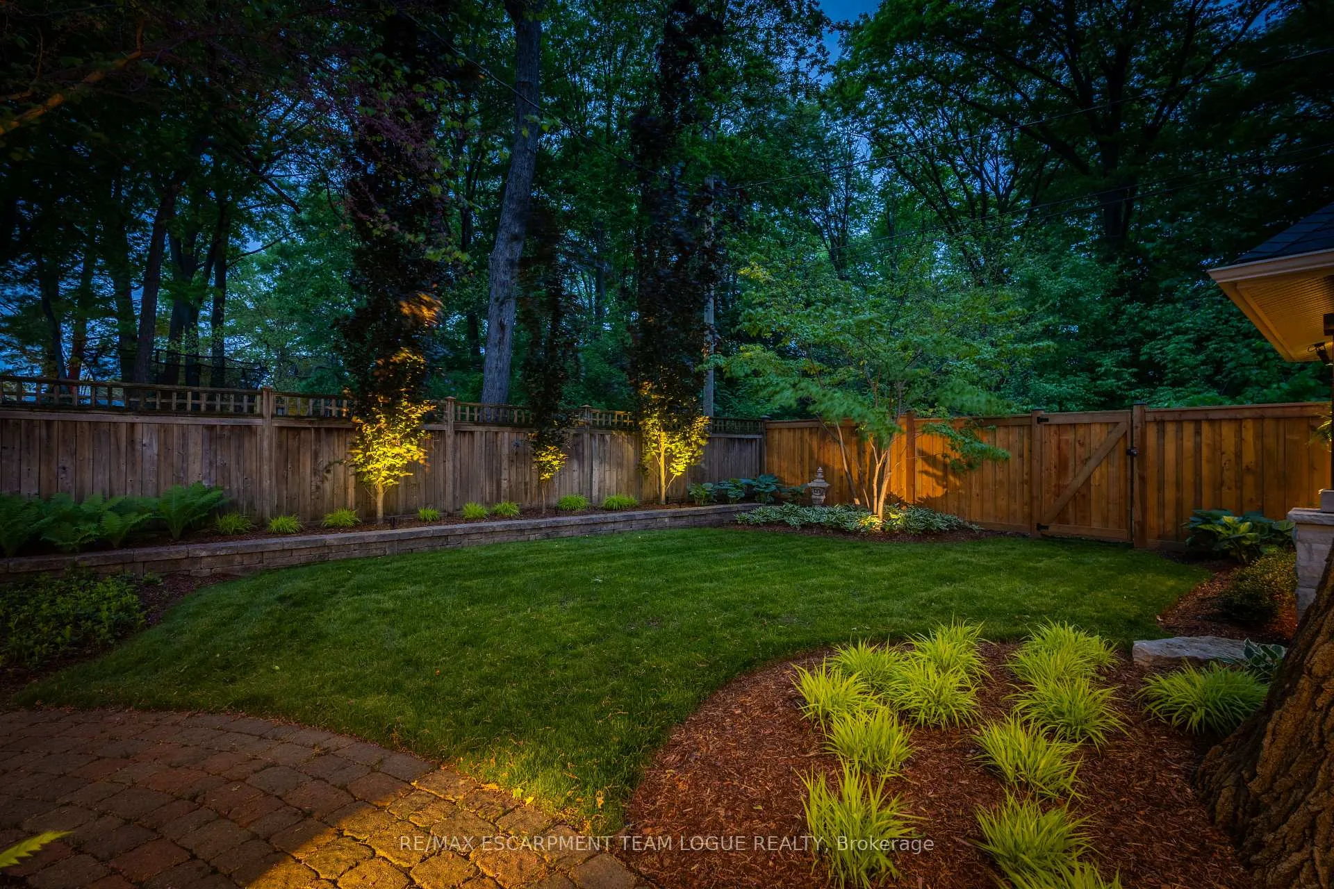 Photo 49 of 319 Goodram Drive, Burlington, Shoreacres — HOMEH