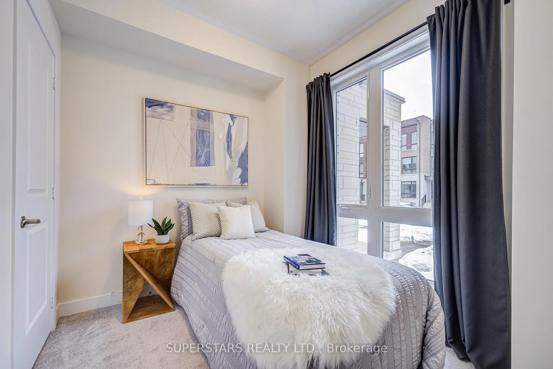 Photo 4 of 100 Stauffer Crescent, Markham, Cornell — HOMEH