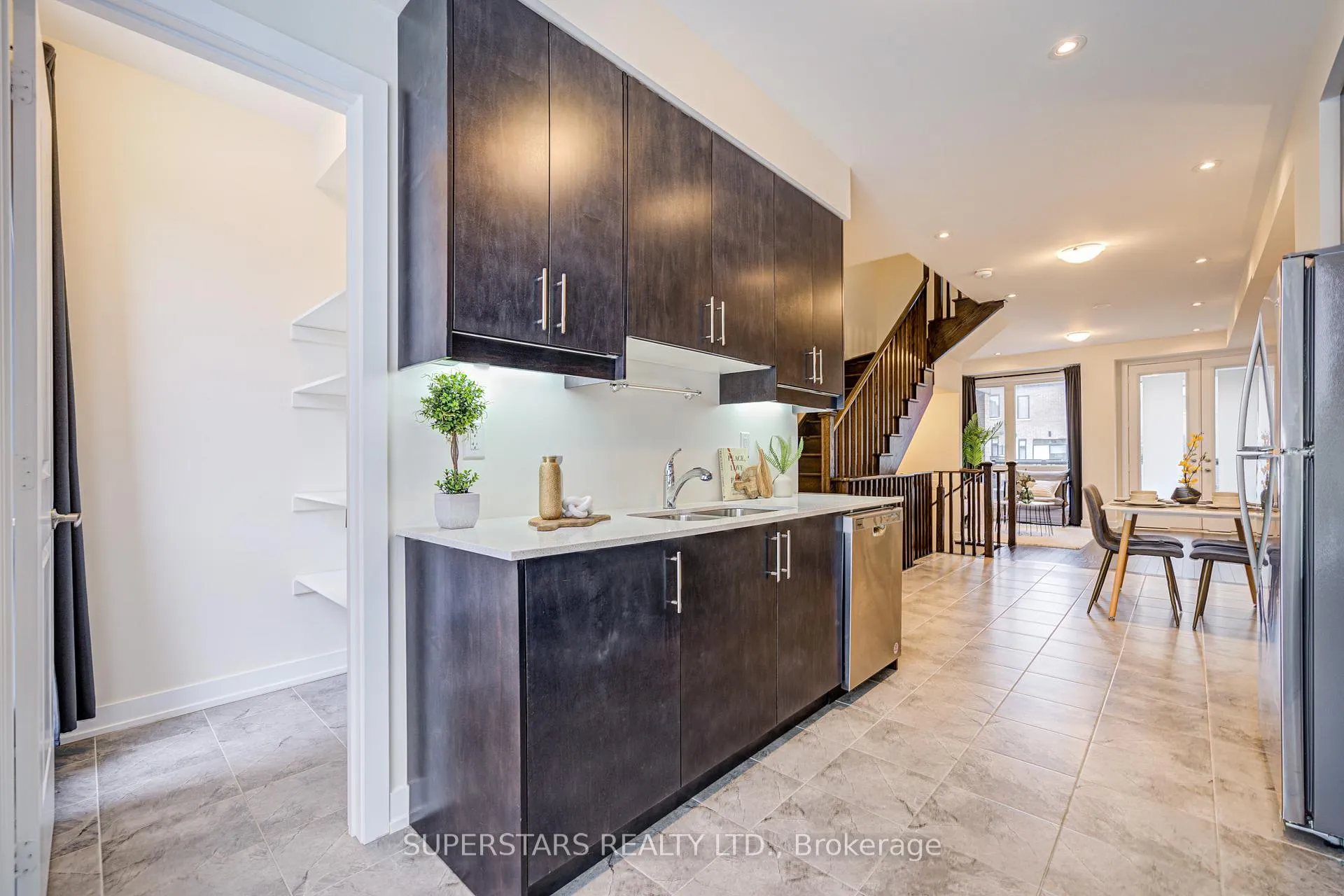 Photo 11 of 100 Stauffer Crescent, Markham, Cornell — HOMEH