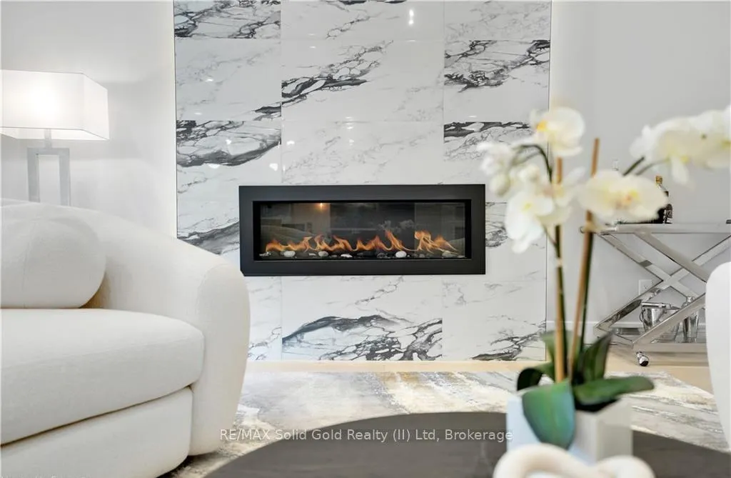 Photo 18 of 239 Corrie Crescent, Waterloo, Lakeshore Village — HOMEH