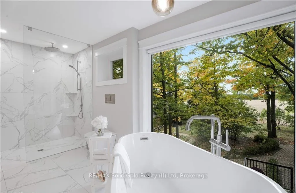Photo 31 of 239 Corrie Crescent, Waterloo, Lakeshore Village — HOMEH