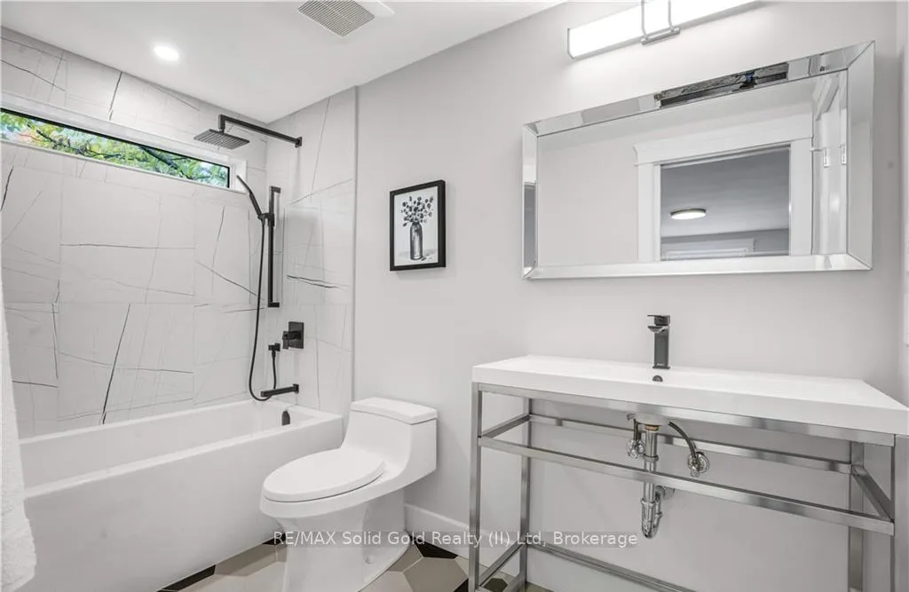 Photo 36 of 239 Corrie Crescent, Waterloo, Lakeshore Village — HOMEH