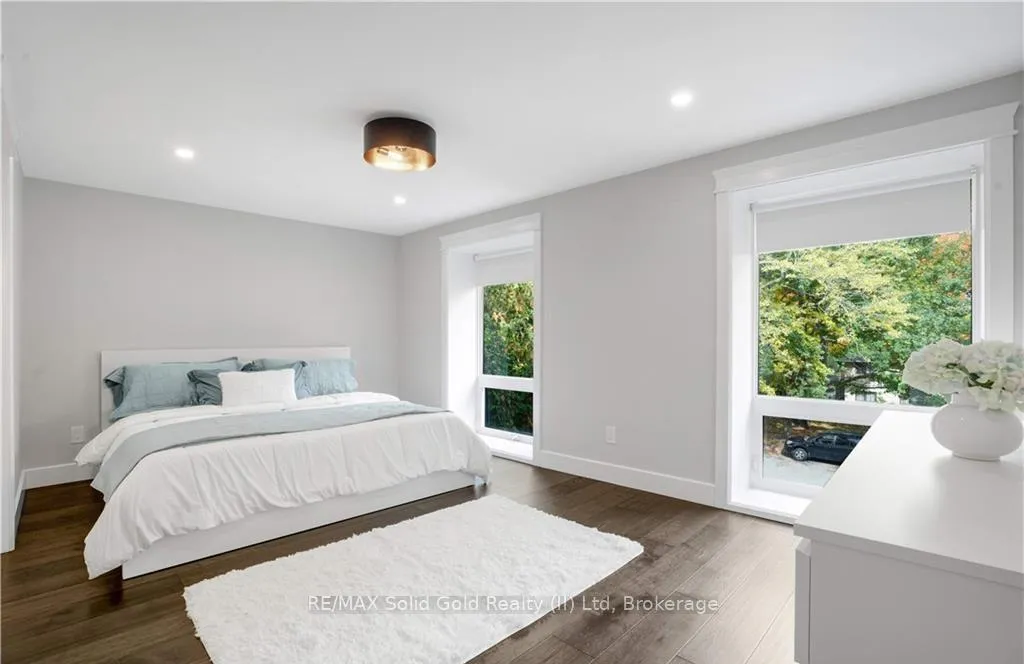 Photo 37 of 239 Corrie Crescent, Waterloo, Lakeshore Village — HOMEH