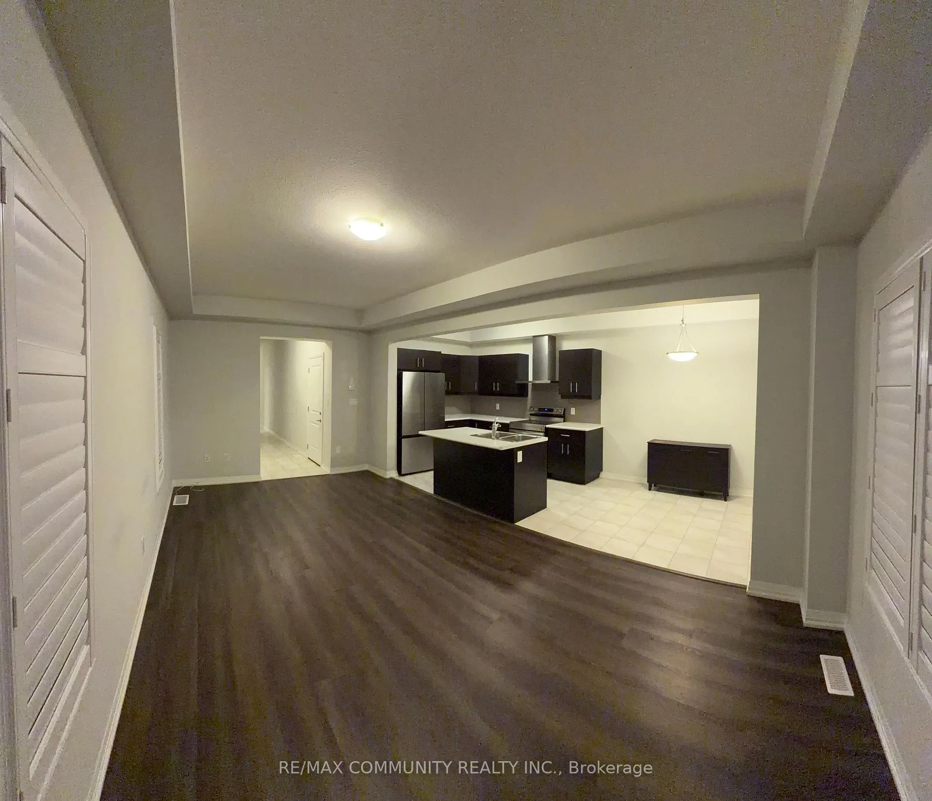 Photo 5 of 86 Bur Oak Drive, Thorold, Confederation Heights — HOMEH