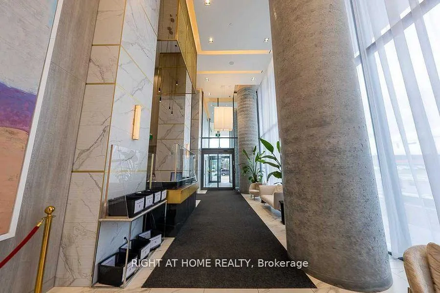 Photo 6 of Unit 307, 950 Portage Parkway, Vaughan, Vaughan Corporate Centre — HOMEH