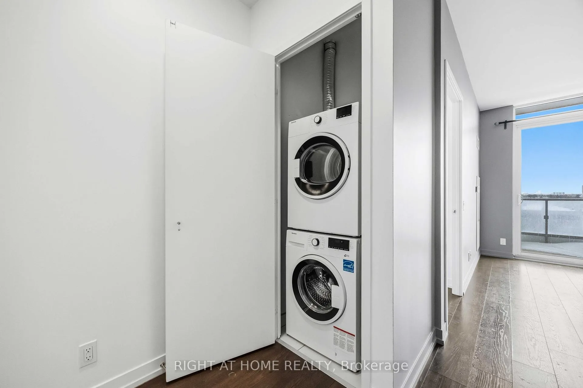 Photo 33 of Unit 307, 950 Portage Parkway, Vaughan, Vaughan Corporate Centre — HOMEH
