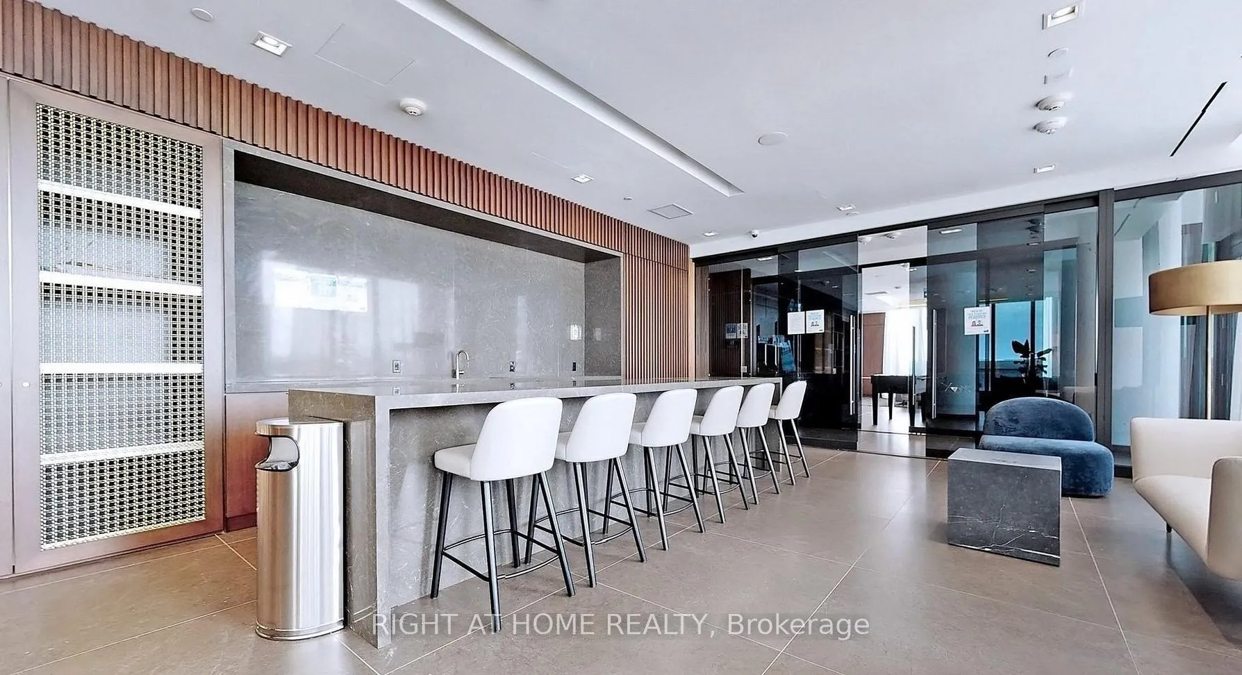 Photo 39 of Unit 307, 950 Portage Parkway, Vaughan, Vaughan Corporate Centre — HOMEH