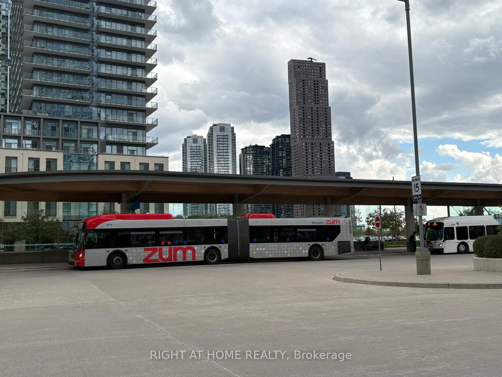 Photo 44 of Unit 307, 950 Portage Parkway, Vaughan, Vaughan Corporate Centre — HOMEH