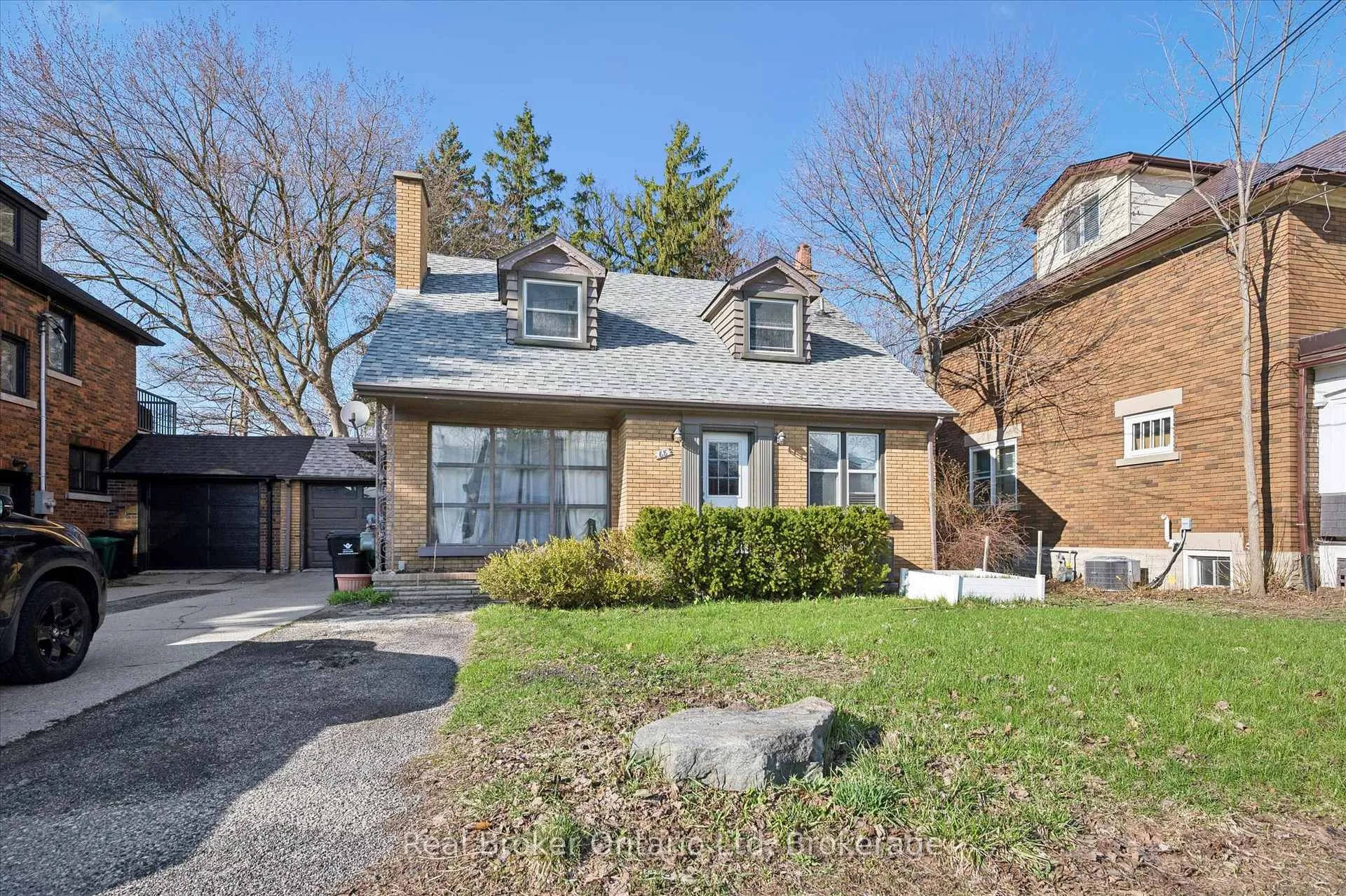 Photo 1 of Unit Upper, 68 Highland Road W, Kitchener, Victoria Park — HOMEH