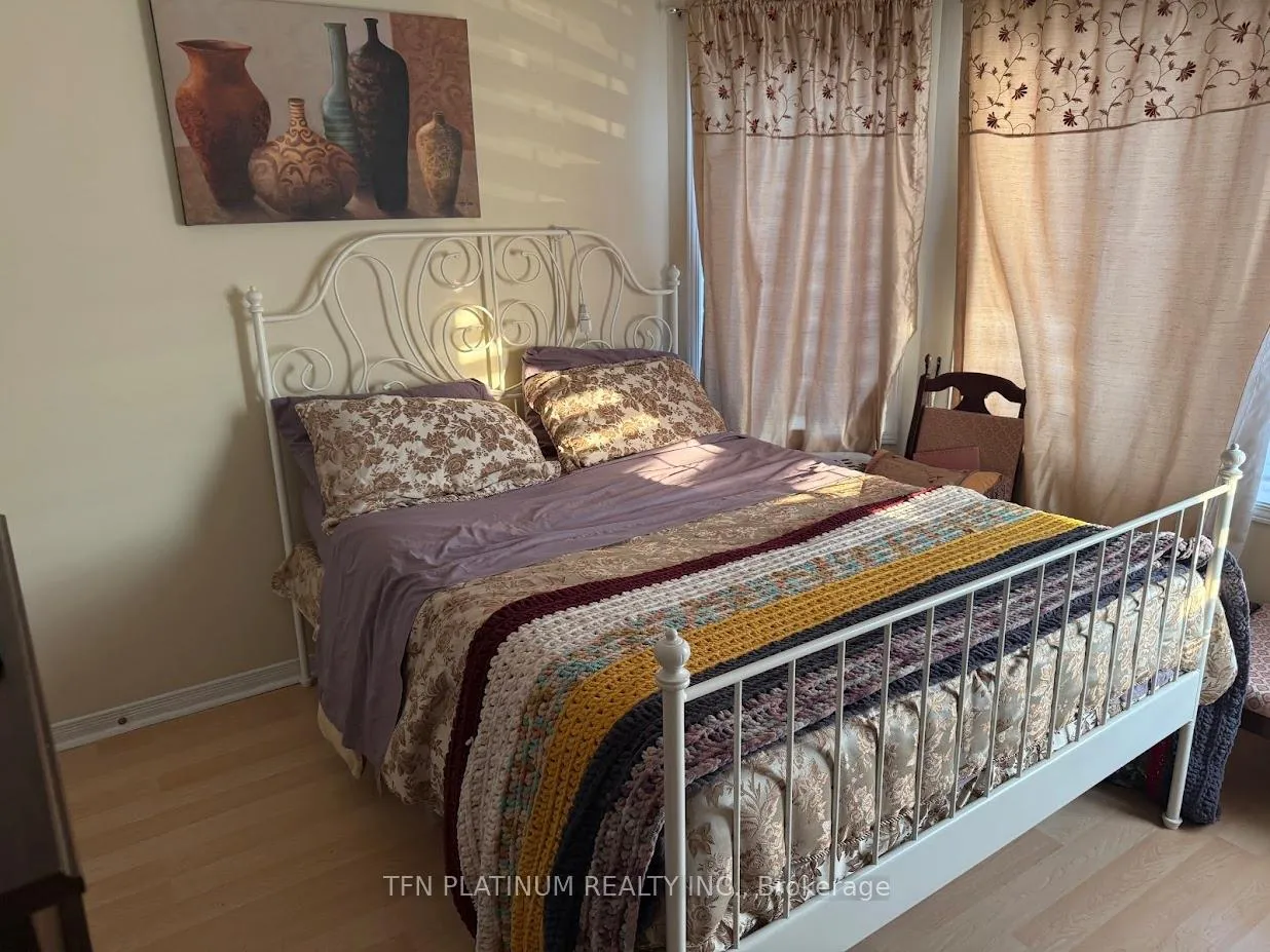 Photo 26 of 3 Beckenham Road, Brampton, Bram East — HOMEH